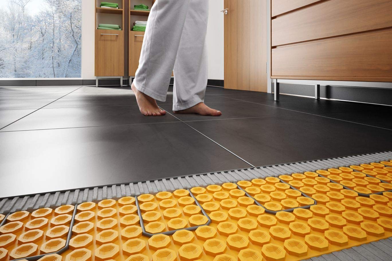 Schluter Systems Ditra Heat DH5MA 1/4 Inch Uncoupling & Waterproofing Membrane - 33.6 Sq Ft (4 Sheets x 8.4 Sq Ft) Polypropylene Underlayment for Radiant Floor Heating - Perfect for Tile, Stone & Laminate Flooring in Bathrooms, Kitchens & Basements