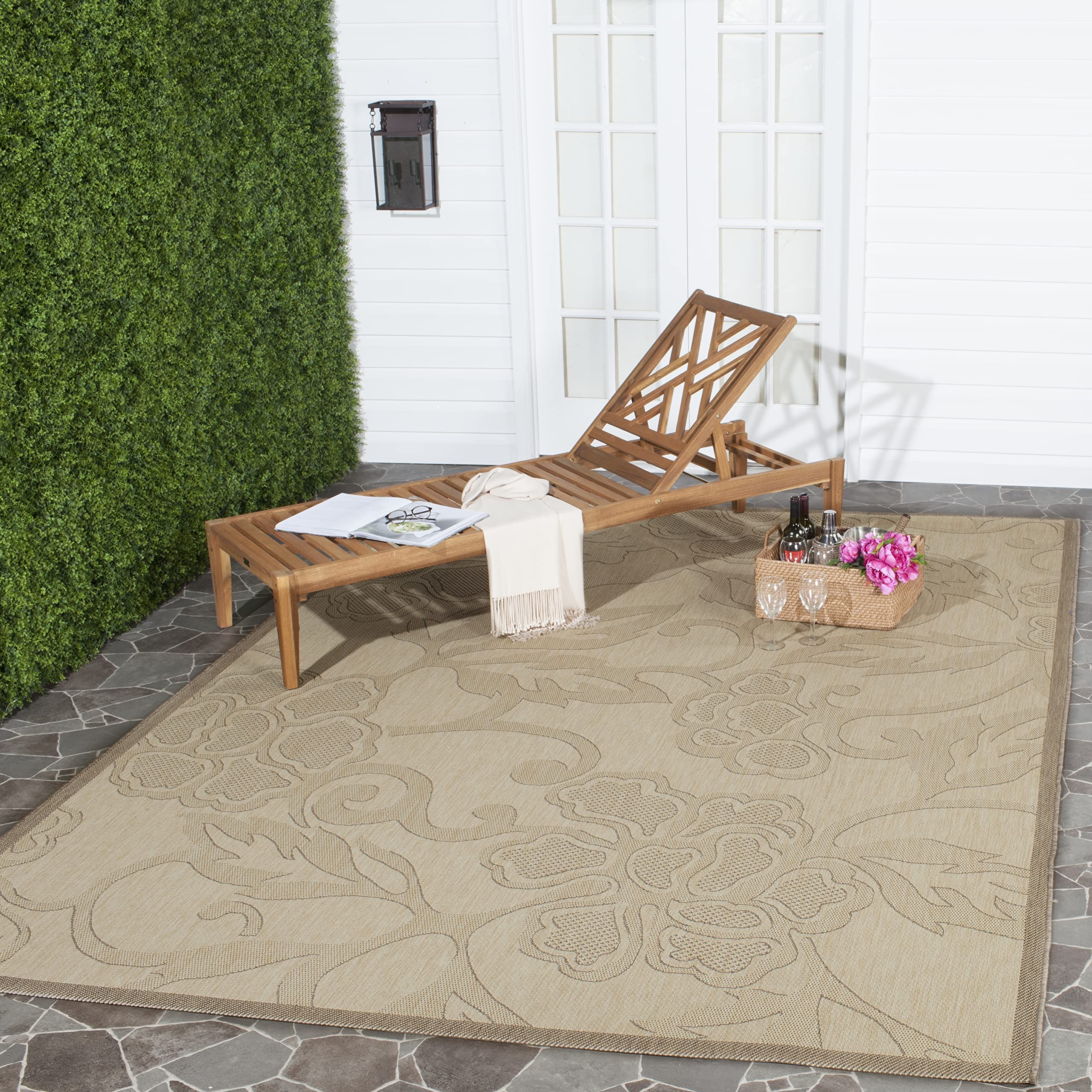 SAFAVIEH Courtyard Collection 7'10