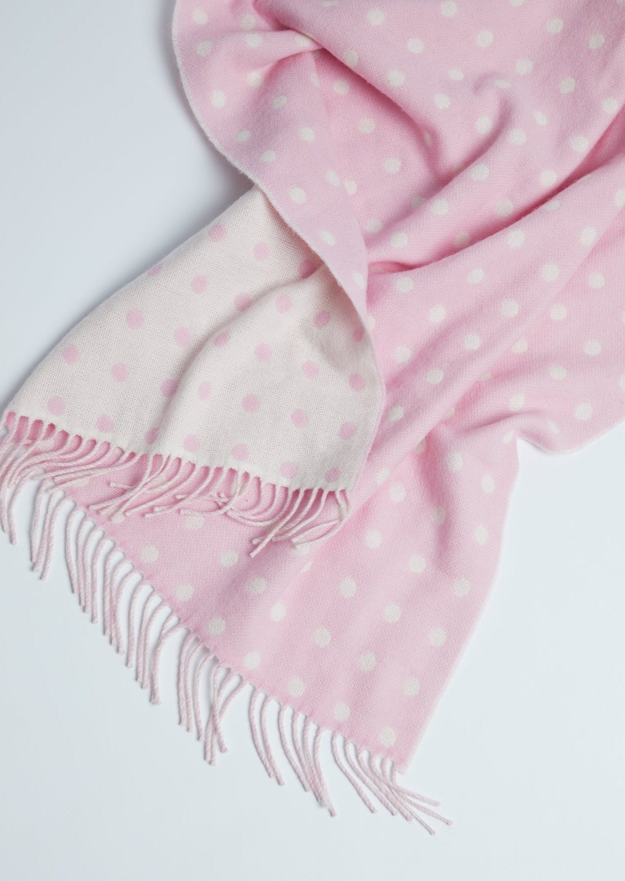Foxford Soft Baby Blanket with Pink Spots - Cozy & Breathable for Newborns, Infants & Toddlers - Perfect for Nursery, Stroller, Car Seat & Swaddling