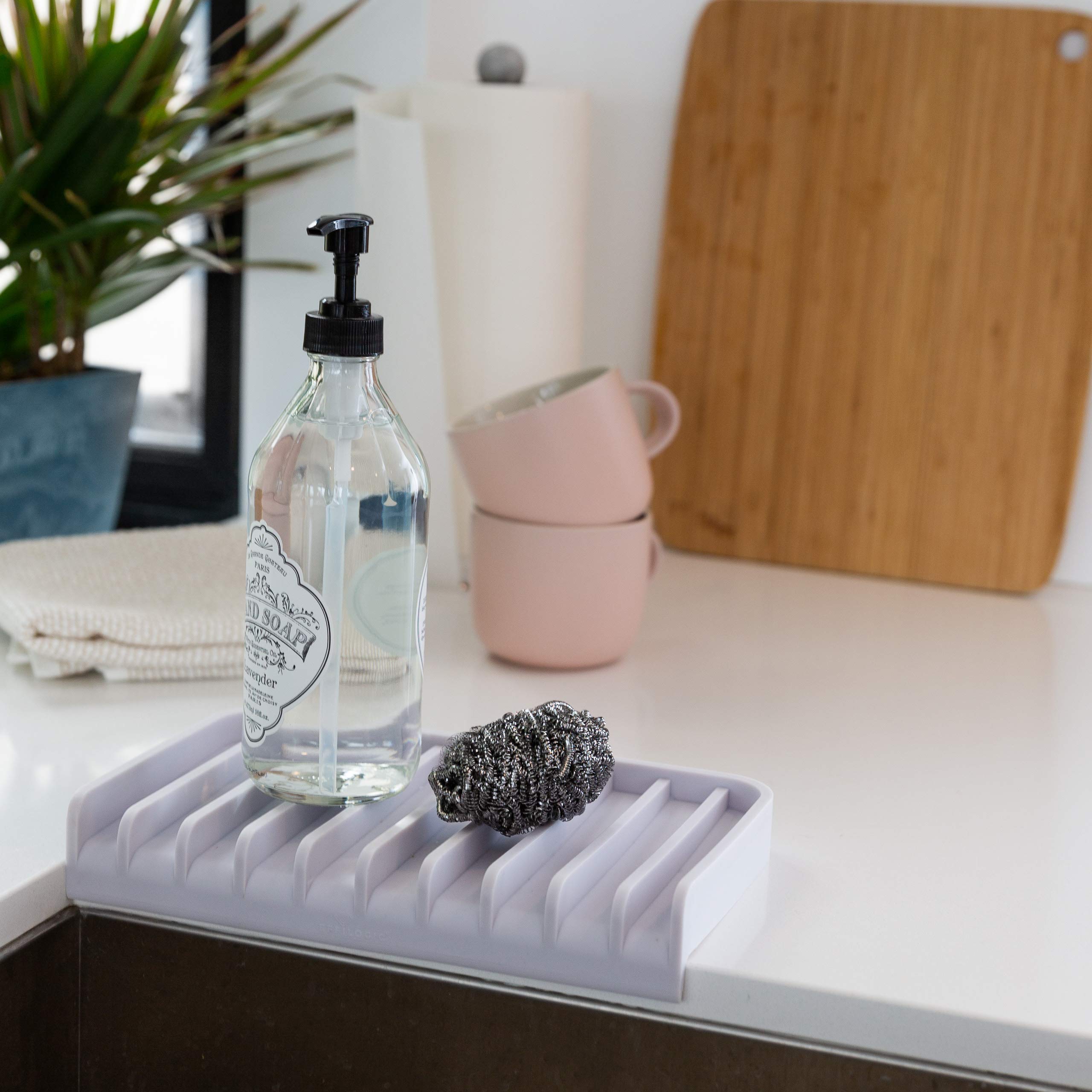 Premium Kitchen Soap Tray - Large White Dish Soap Holder & Sponge Organizer for Kitchen Sink Counter - Drying Mat & Sink Protector - Perfect for Kitchen Countertop, Bathroom Vanity & Utility Sink Organization