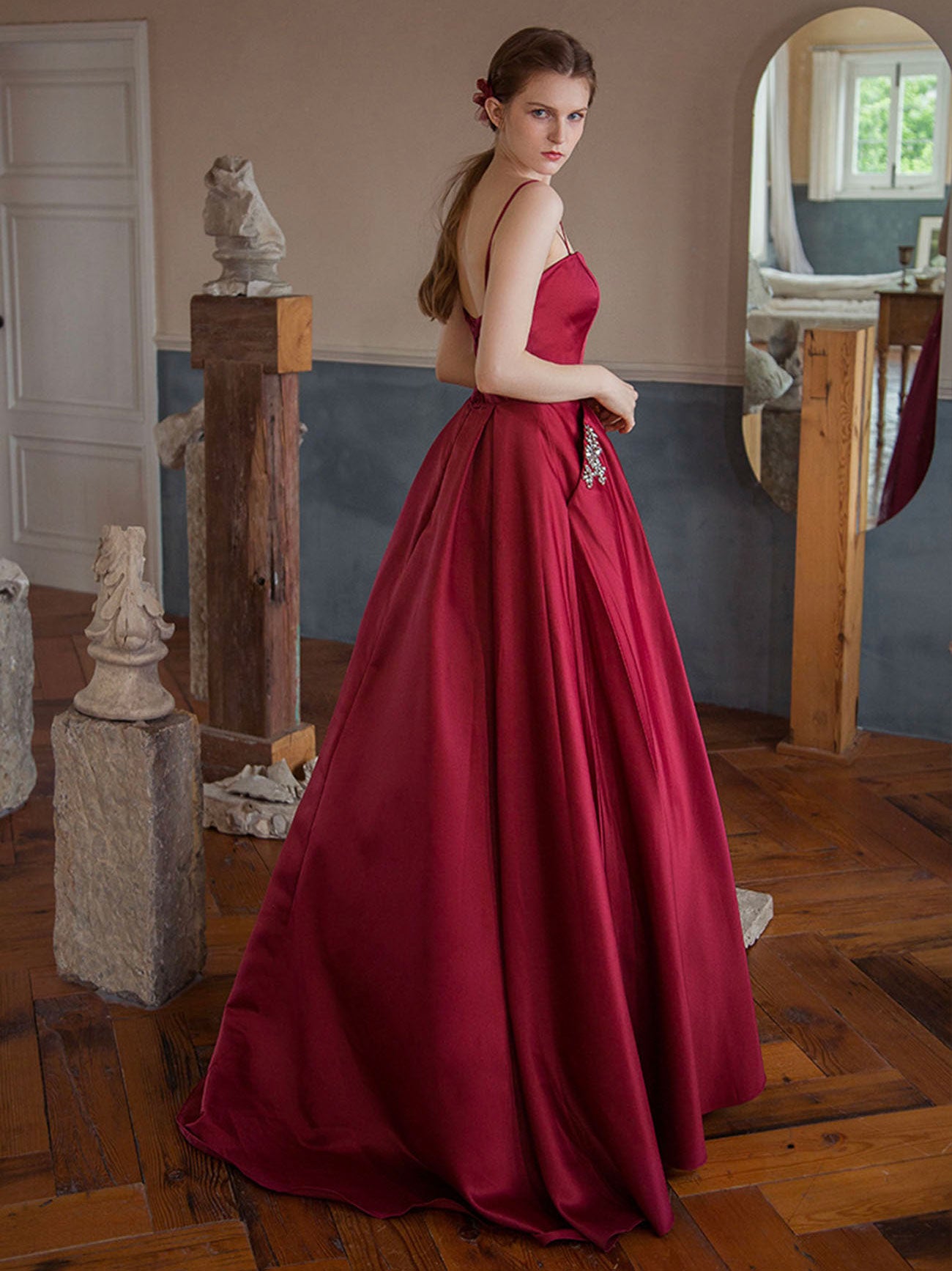 Elegant Burgundy Satin Long Prom Dress for Women - Formal Graduation Gown with Slit - Perfect for Homecoming, Evening Parties & Special Occasions