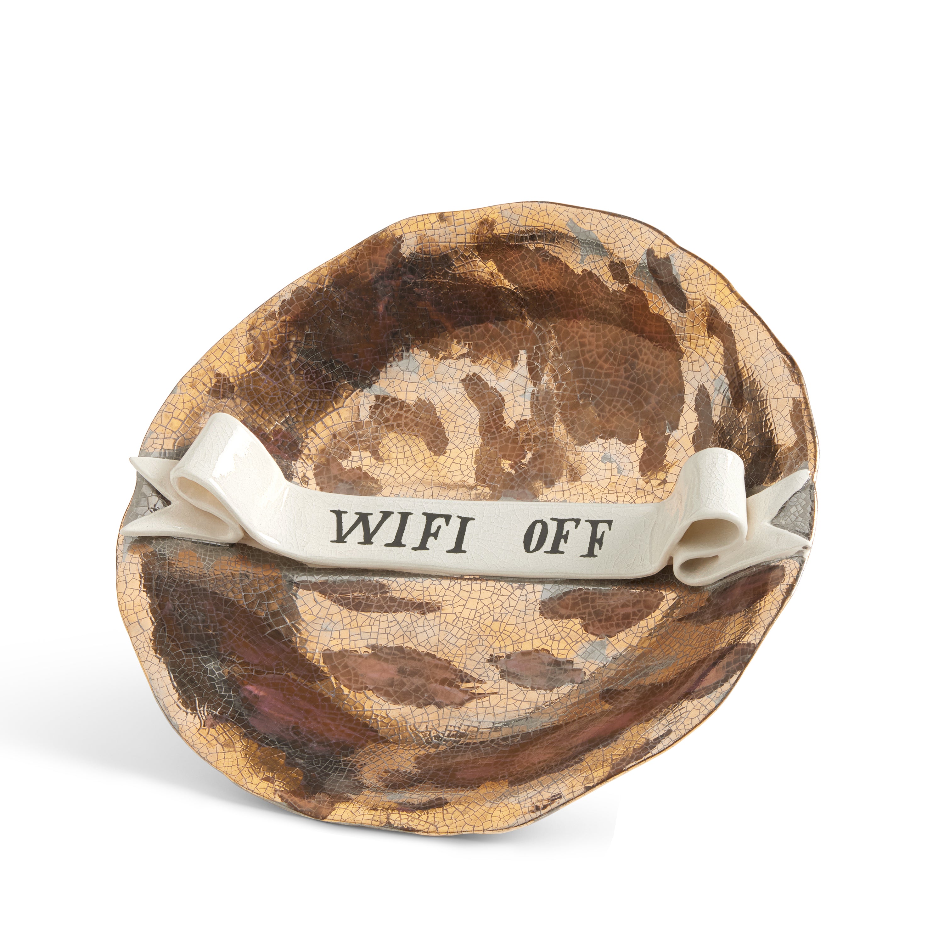 Ruan Hoffmann Ceramic Plate with Ribbon Design - Elegant Dinnerware for Modern Dining, Perfect for Home Decor & Gift Giving