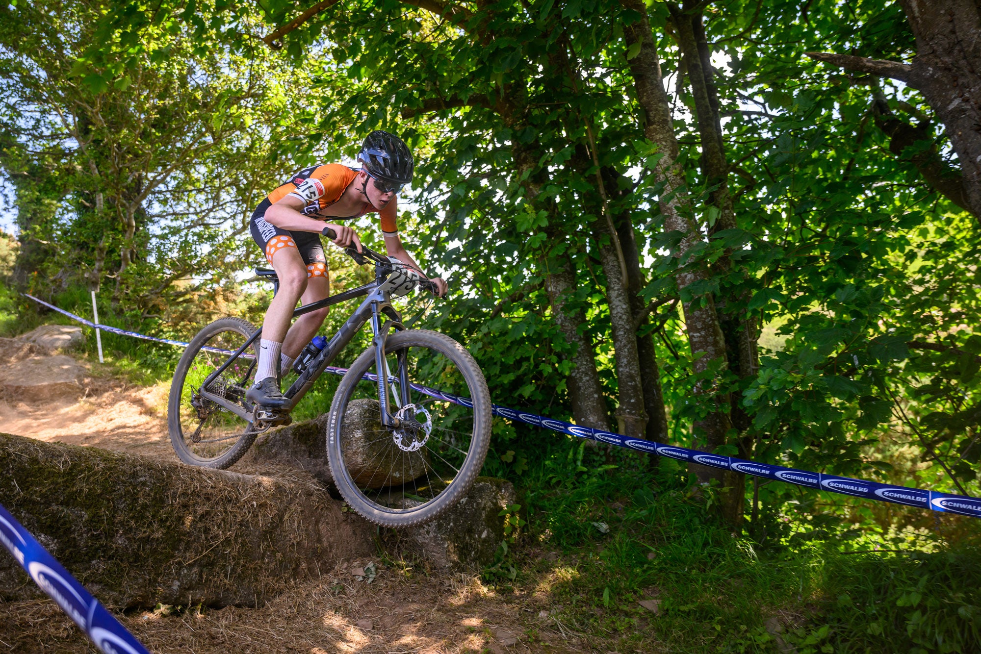 HUNT XC Wide MTB 29 Wheelset - Lightweight Mountain Bike Wheels for Trail & Cross-Country Riding | Durable 29er Wheelset for Off-Road Cycling Adventures