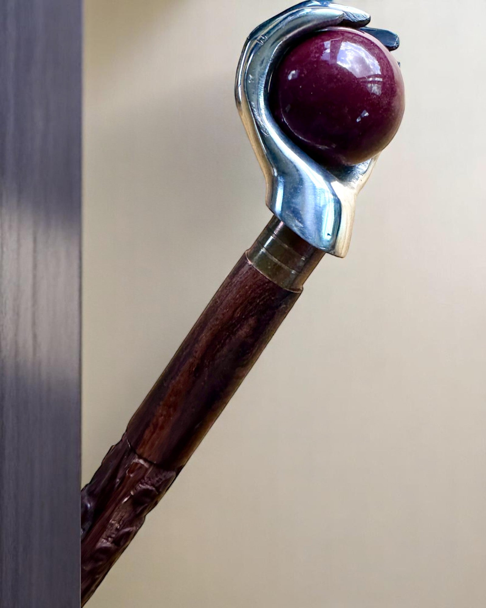 Royal Hand Carved Walking Cane - Premium Indian Mango Wood with Custom Engraving - Ideal for Seniors, Hiking & Fashion Accessory