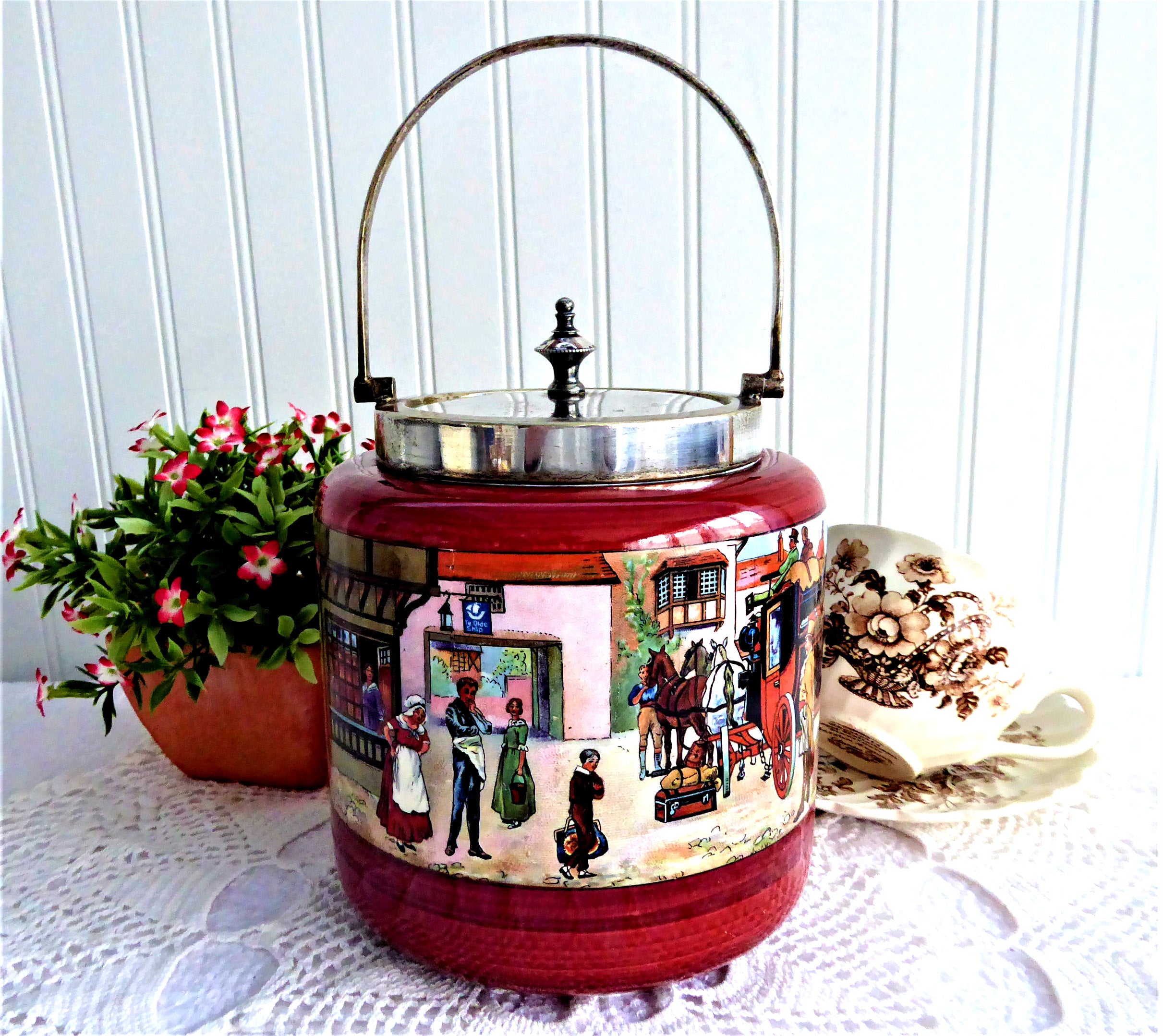Antique Victorian Red Biscuit Barrel 1920s Cookie Jar - Vintage Kitchen Decor for Tea Time & Home Storage