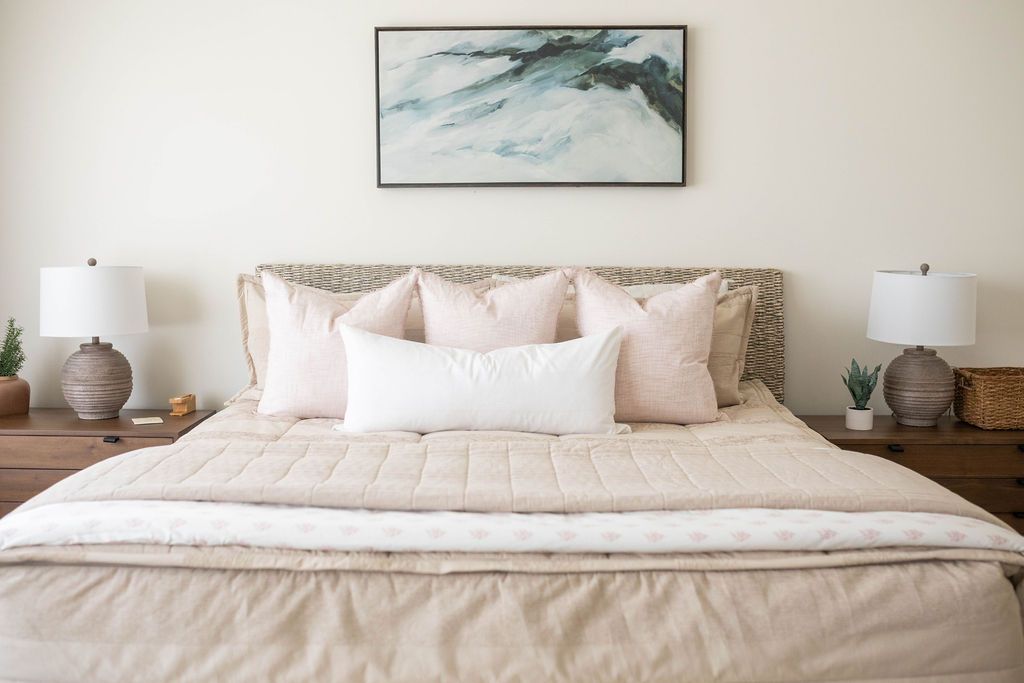 Premium River Luxe Blanket - Ultra Soft & Cozy Throw Blanket for Bed, Couch & Travel - Luxury Fleece Blanket for Home Decor, Gifts & Cold Weather Comfort