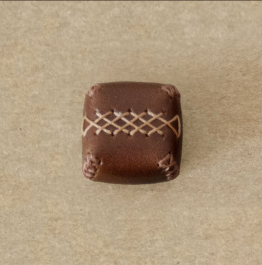 Premium Leather Personalized Keycaps - Hand-Stitched Retro Artisan Keycaps for Mechanical Keyboards | Durable & Stylish Keyboard Accessories for Gaming, Typing & Office Use