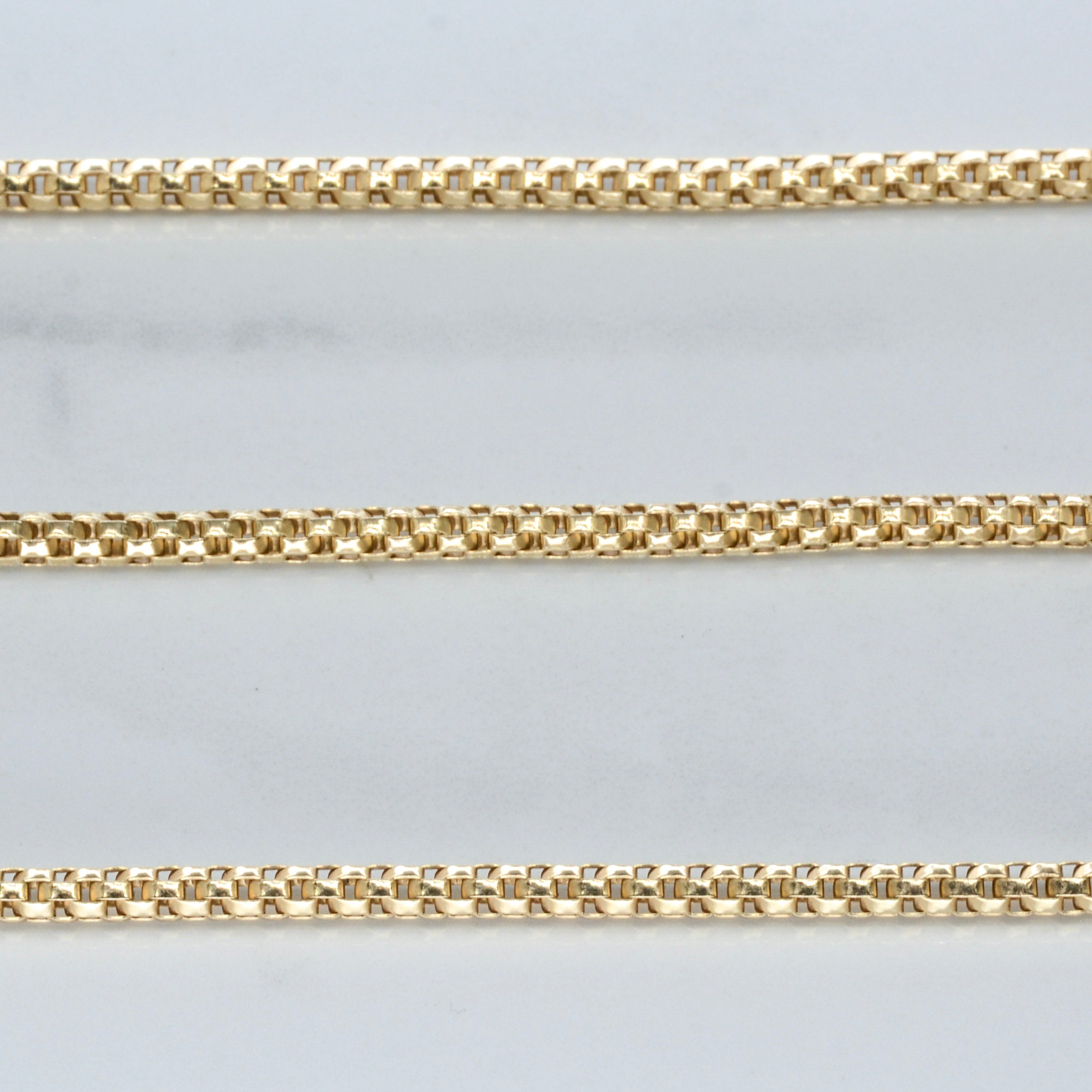 10k Yellow Gold Rounded Box Chain Necklace for Women - 18 Inch Solid Gold Jewelry - Perfect for Everyday Wear, Gifts & Special Occasions