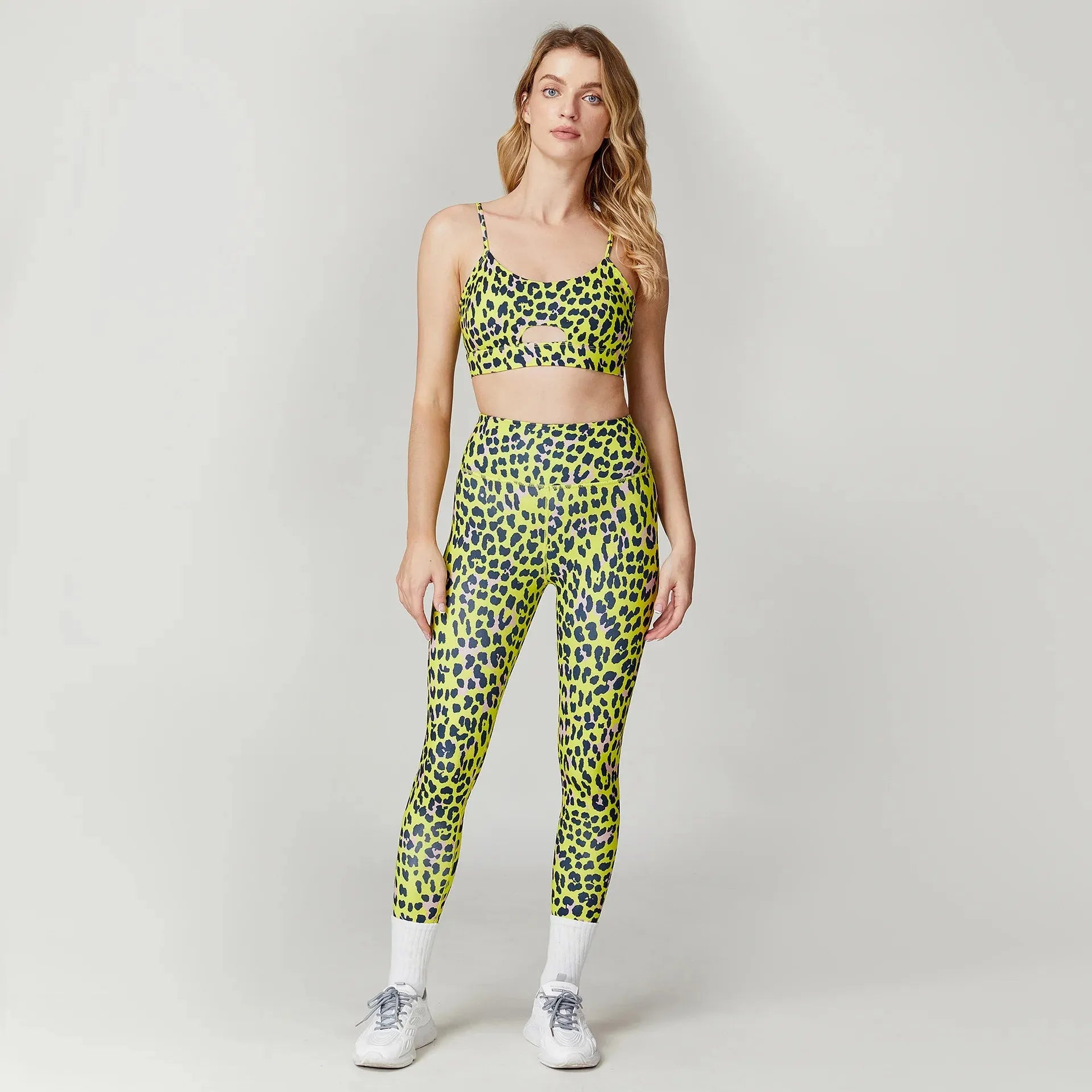 Leopard Print Yoga Set for Women - Quick Dry Fitness Tracksuit with Matching Pants | Gym Workout Outfit for Yoga, Running & Activewear
