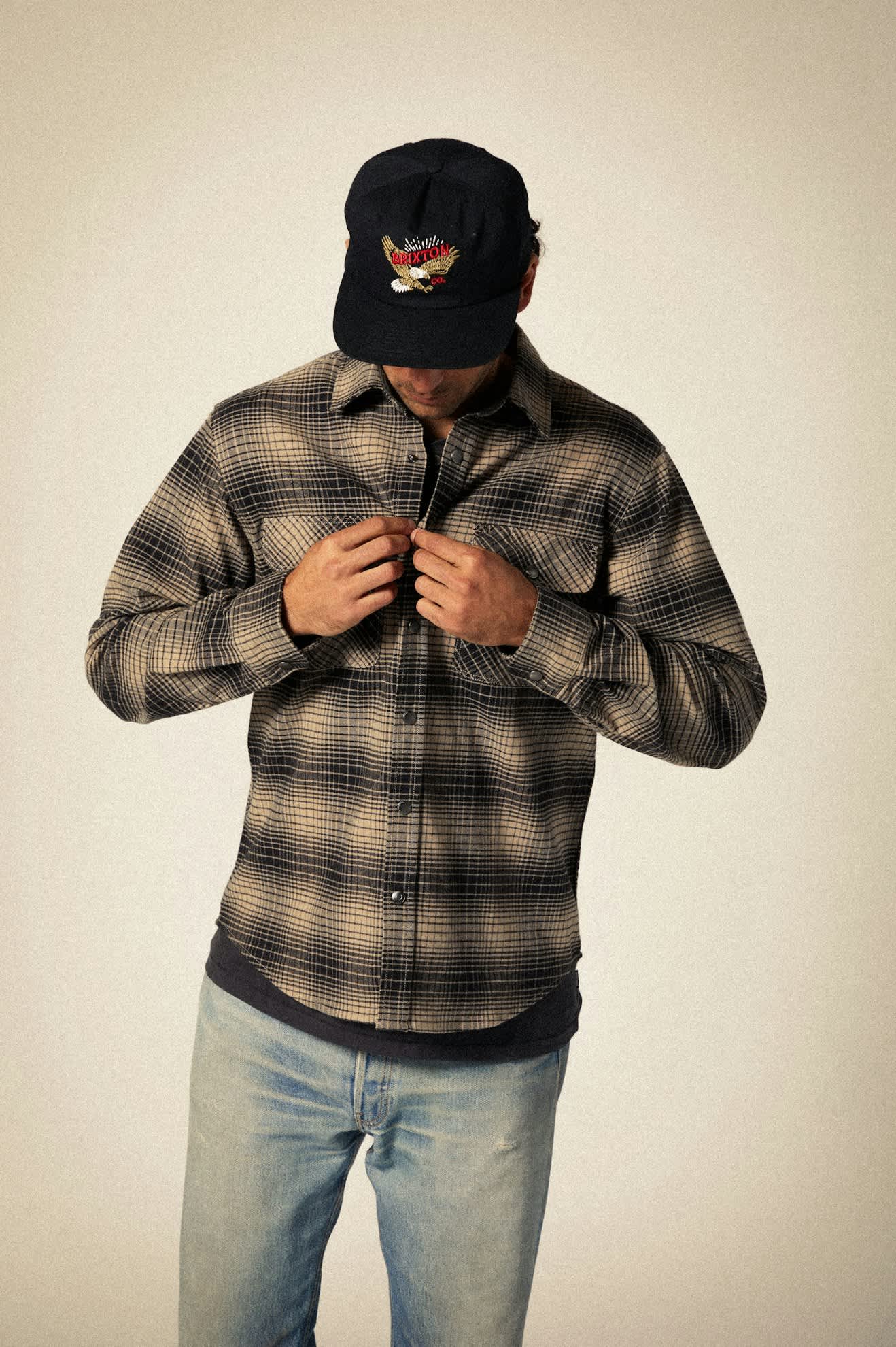Builders Bowery Stretch Water-Resistant Long Sleeve Flannel Shirt for Men - Black/Cinder Grey - Durable Workwear for Outdoor Activities & Casual Wear