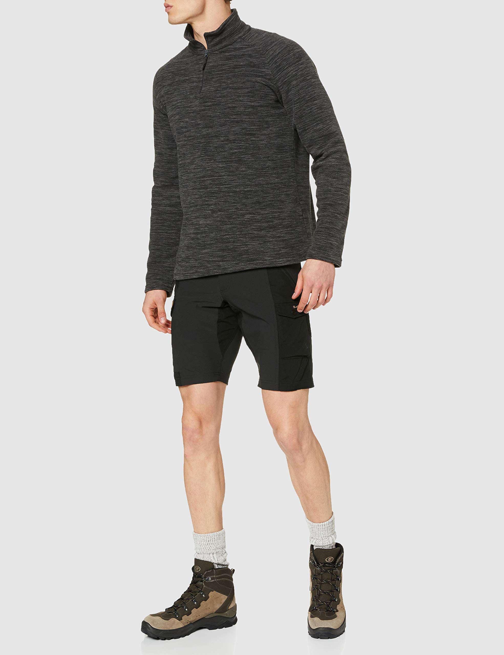 Fjällräven Men's Abisko Hiking Shorts - Lightweight Quick-Dry Outdoor Adventure Shorts for Camping, Travel & Summer Activities