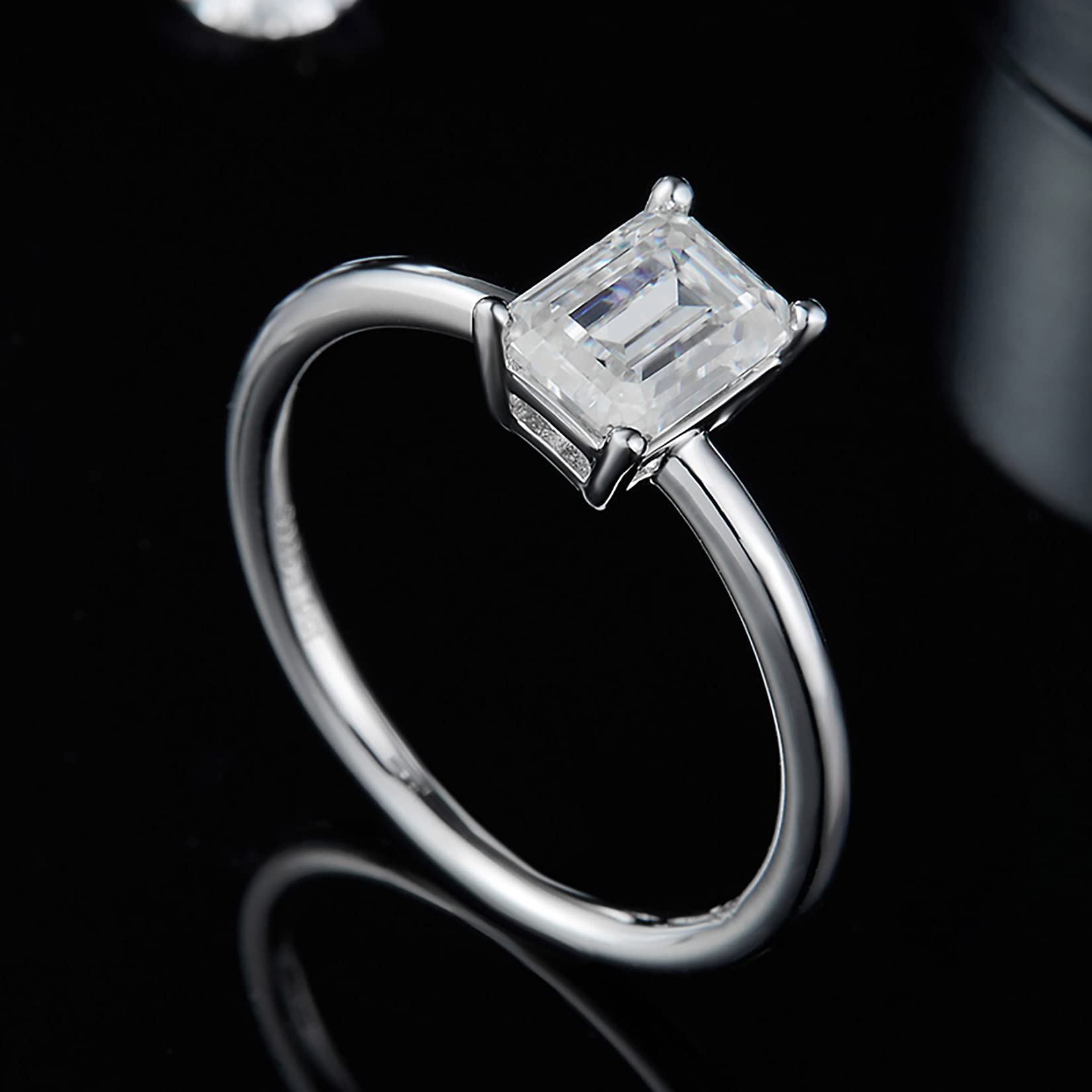 1ct Moissanite Engagement Ring for Women - Sterling Silver Thin Wedding Band - Anniversary Gift - Perfect for Proposals, Bridal Jewelry & Special Occasions