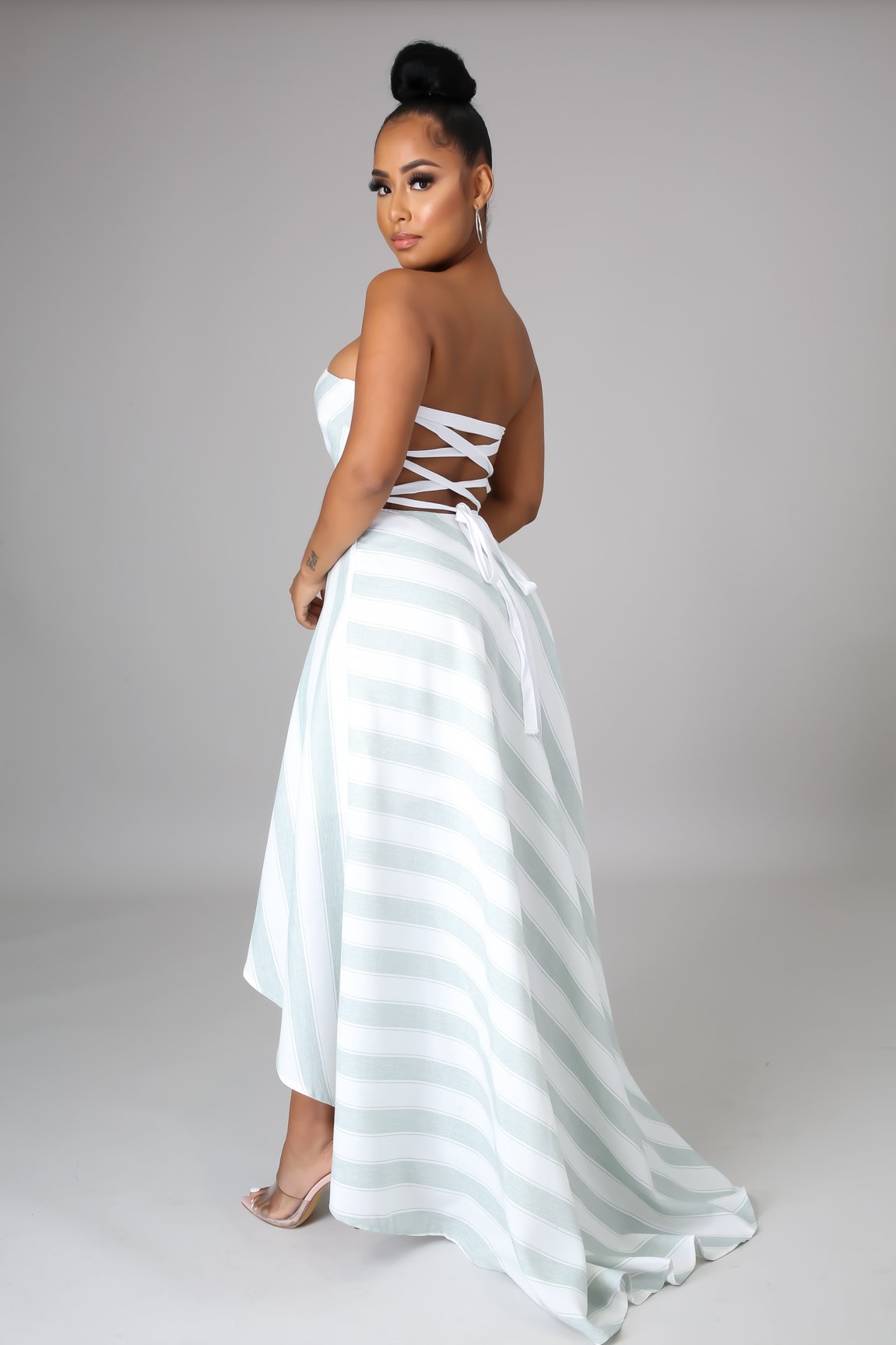 Private Escape Dress Sage Green - Elegant Women's Maxi Dress for Date Night, Vacation & Special Occasions