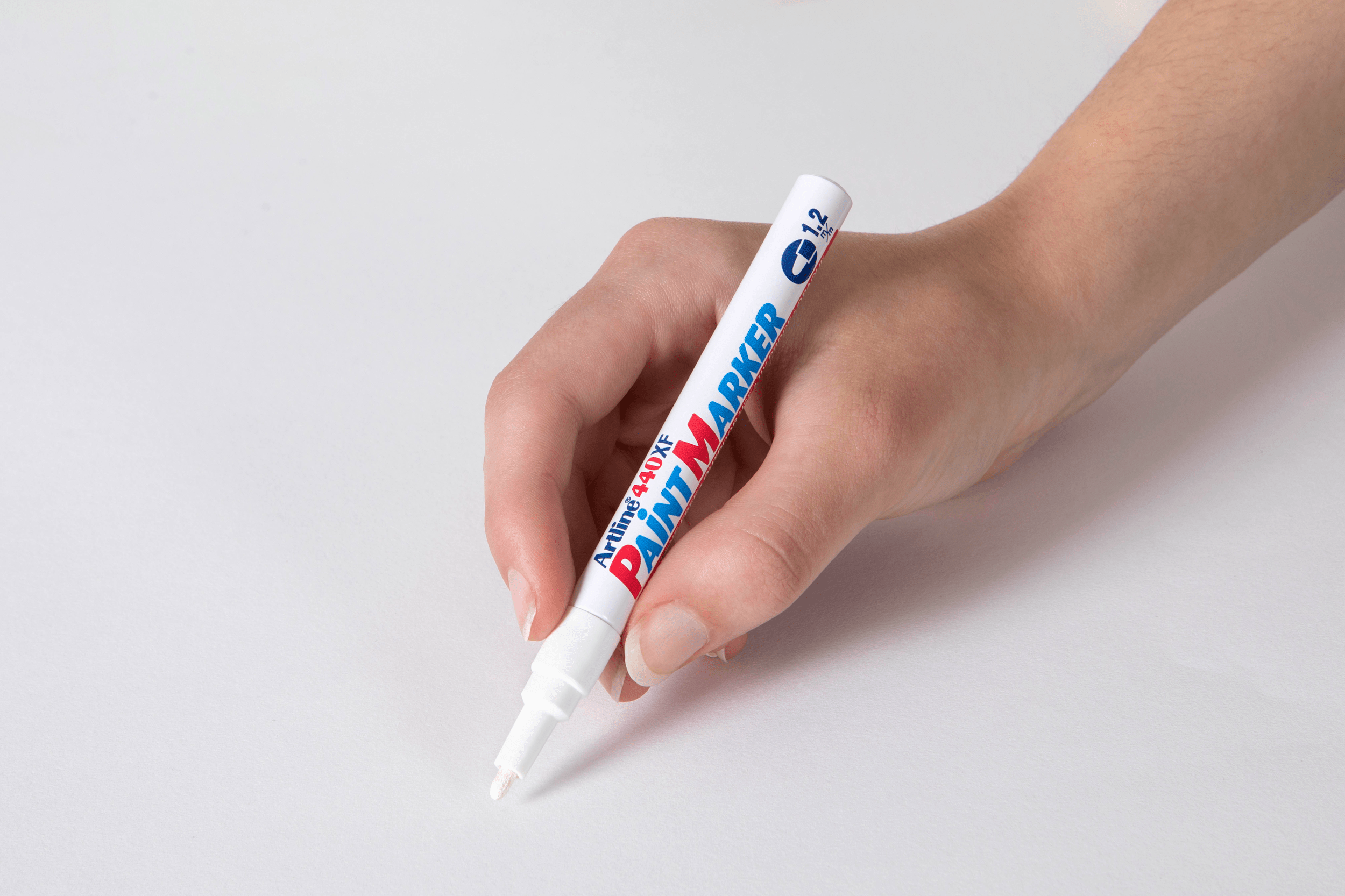Artline 440 White Paint Marker - 1.2mm Bullet Tip - Pack of 12 - Perfect for DIY Crafts, Sign Making & Art Projects on Dark Surfaces