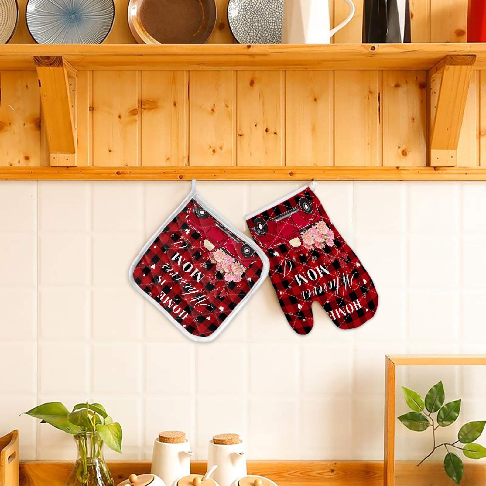 Heat Resistant Oven Mitts and Potholders Set - 2 Pcs Buffalo Check Kitchen Gloves with Cotton Infill for Cooking, Baking & Grilling - Perfect for Mothers Day Gifts & Home Kitchen Use