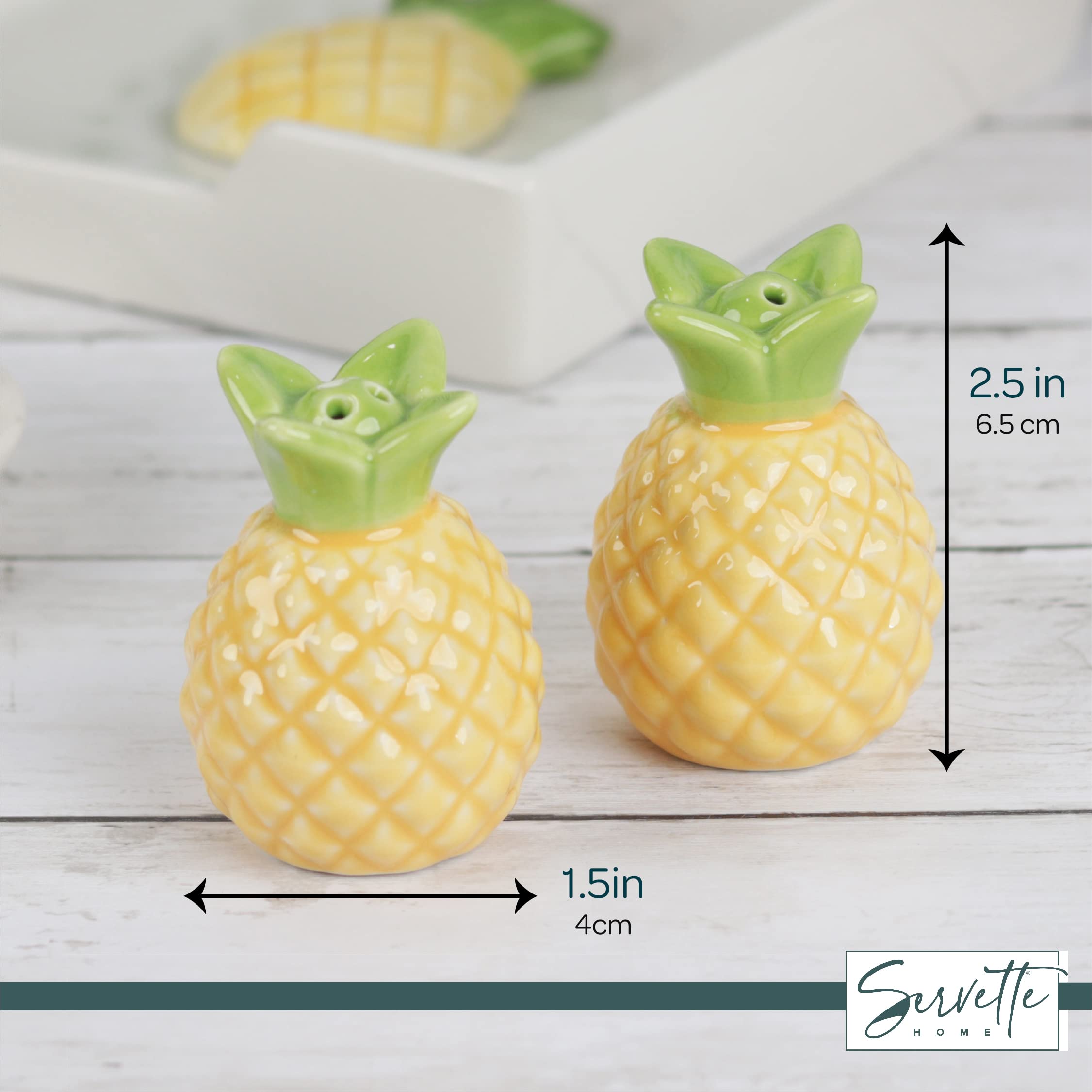 Pineapple Salt and Pepper Shaker Set - Unique Kitchen Collectible for Home & Restaurant Use - Perfect for Dining Table, Kitchen Counter, and Gift Giving
