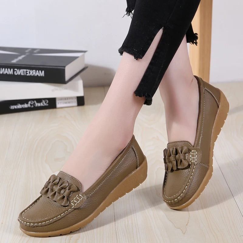 Genuine Leather Women's Loafers - Soft Non-Slip Boat Shoes with Sturdy Sole | Comfortable Flats in Extended Sizes | Perfect for Office, Travel & Casual Wear
