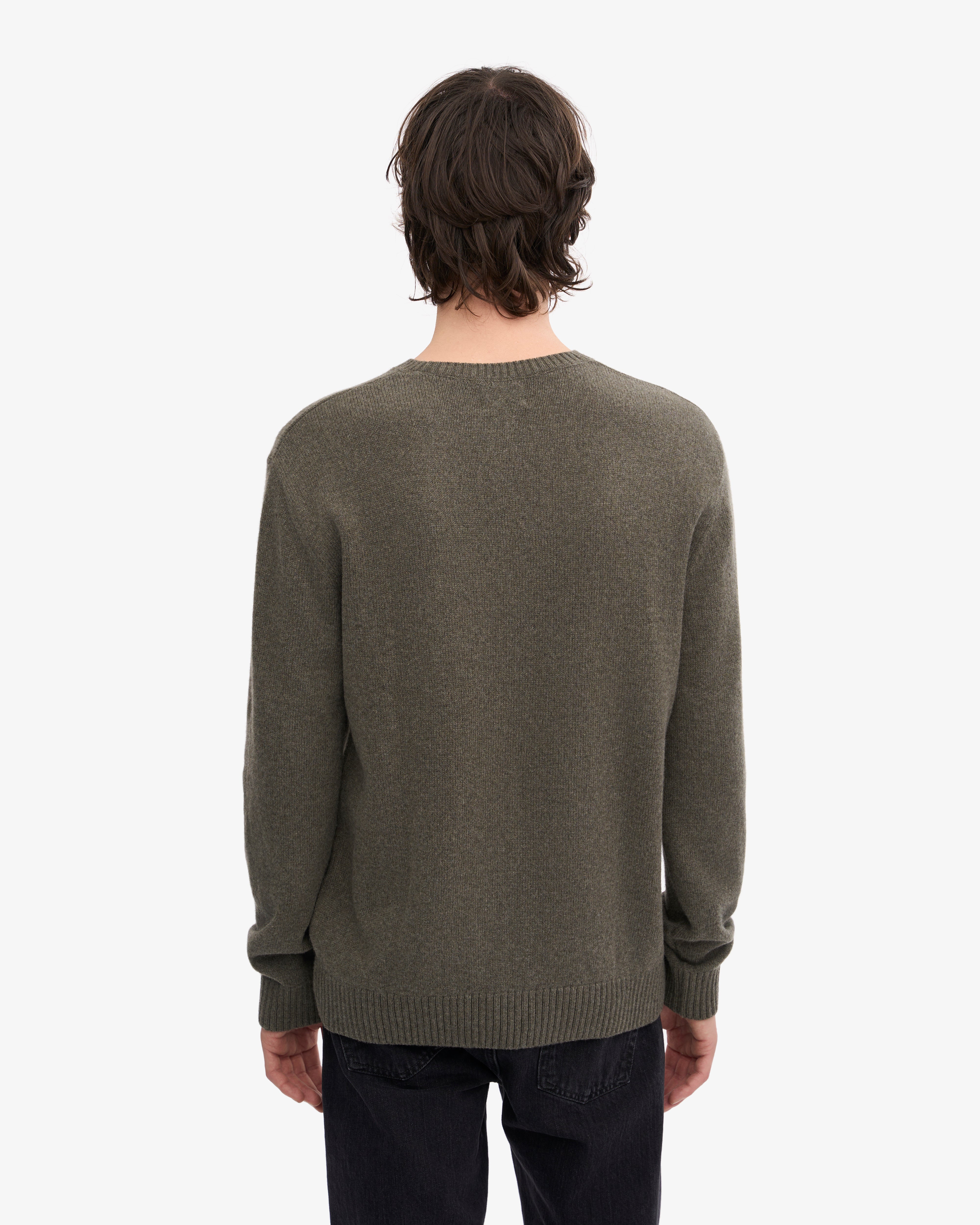 Premium Classic Merino Wool Crew Neck Sweater for Men & Women - Soft & Warm Dusty Olive Pullover - Perfect for Winter, Fall & Outdoor Activities