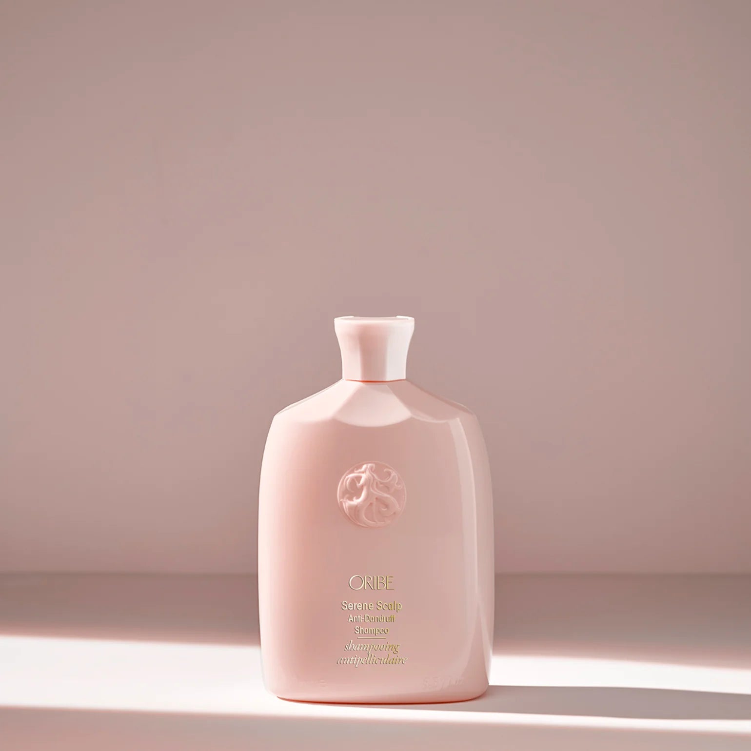 Oribe Serene Scalp Anti-Dandruff Shampoo for Dry, Itchy Scalp - Soothing & Hydrating Treatment for Flaky Scalp Relief - Perfect for Daily Use & Sensitive Scalp Care