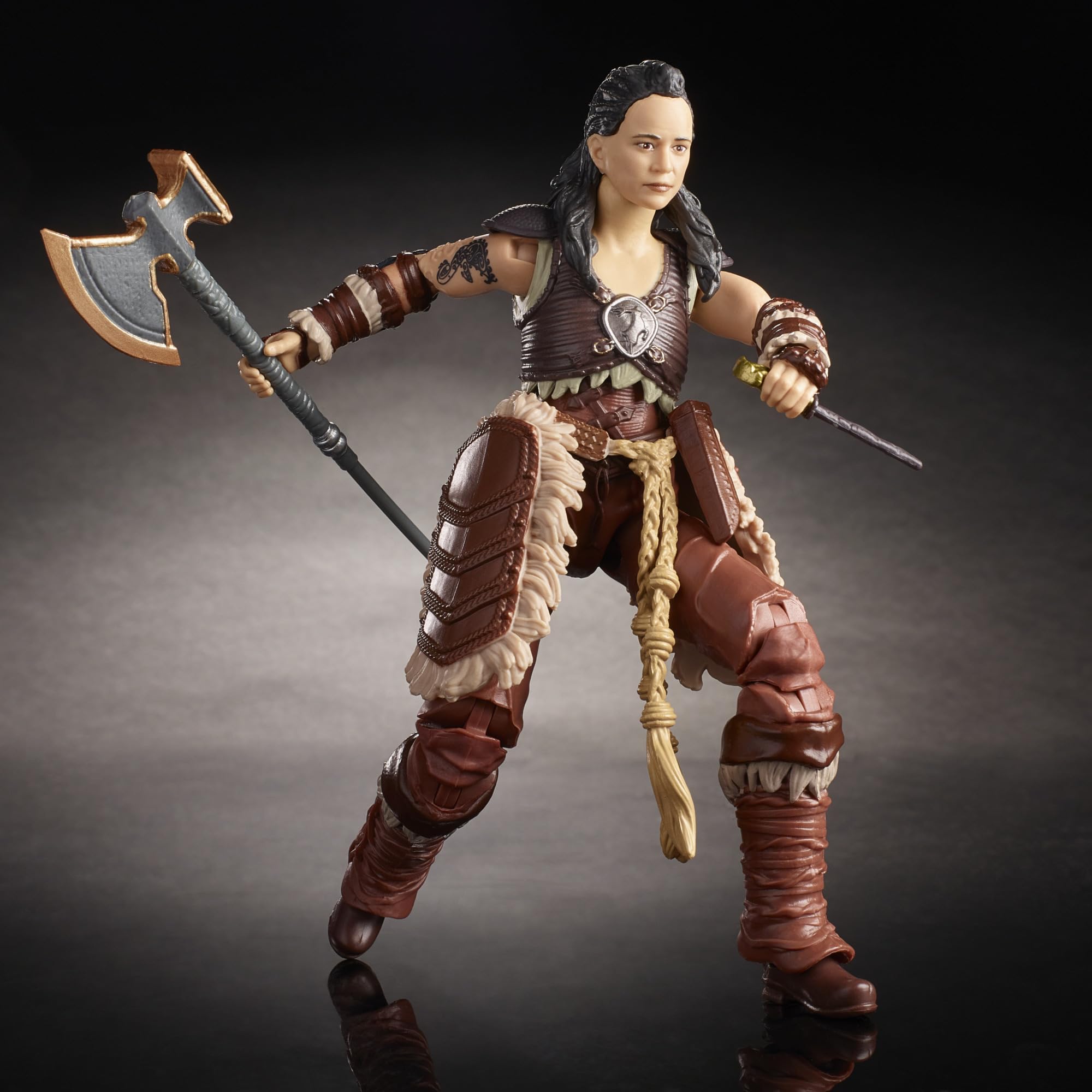 Dungeons and Dragons: Honor Among Thieves - Holga the Barbarian 6-Inch Action Figure Collectible | Golden Archive Series | Perfect for D&D Fans, Collectors & Tabletop RPG Game Displays