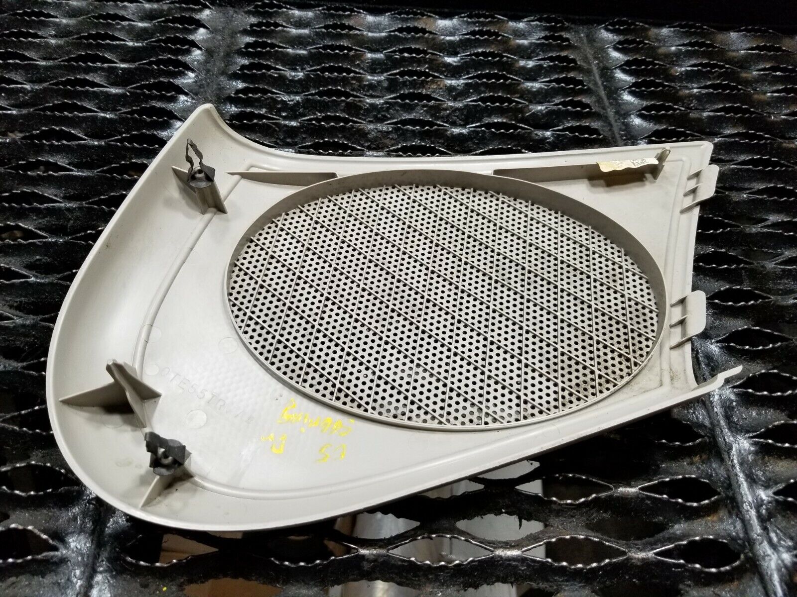 04 05 06 Chrysler Sebring Convertible Front Driver Speaker Grille Cover OEM Replacement - Perfect for Car Audio Upgrade & Interior Restoration