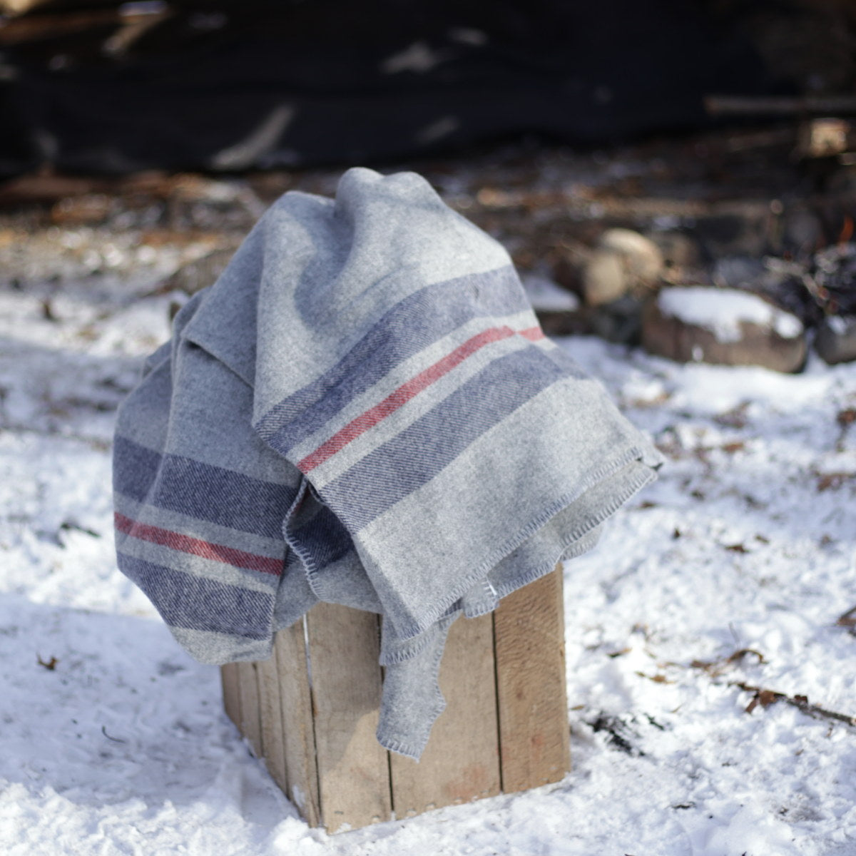 Premium Fox Hunting Blanket - Warm & Waterproof Outdoor Hunting Gear for Cold Weather - Ideal for Hunting, Camping & Outdoor Adventures