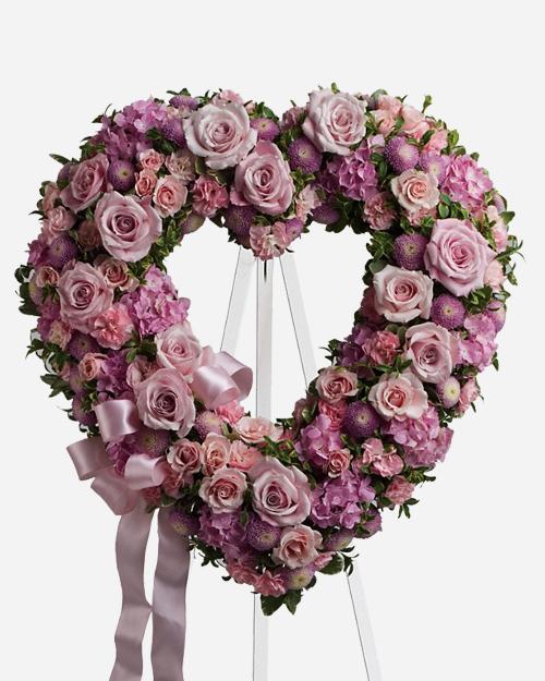 Rose Garden Heart Necklace - Elegant Floral Jewelry for Women, Perfect Gift for Valentine's Day, Anniversary & Mother's Day | Ideal for Romantic Dates, Weddings & Special Occasions