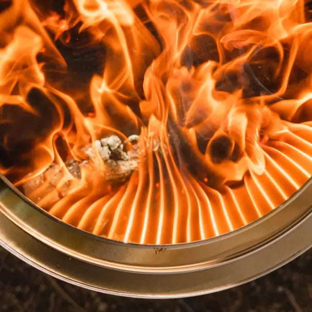 Solo Stove Bonfire 2.0 Fire Pit - Smokeless Outdoor Campfire for Backyard, Patio & Camping - SSBON 2.0 - Perfect for Gatherings, S'mores & Relaxing by the Fire