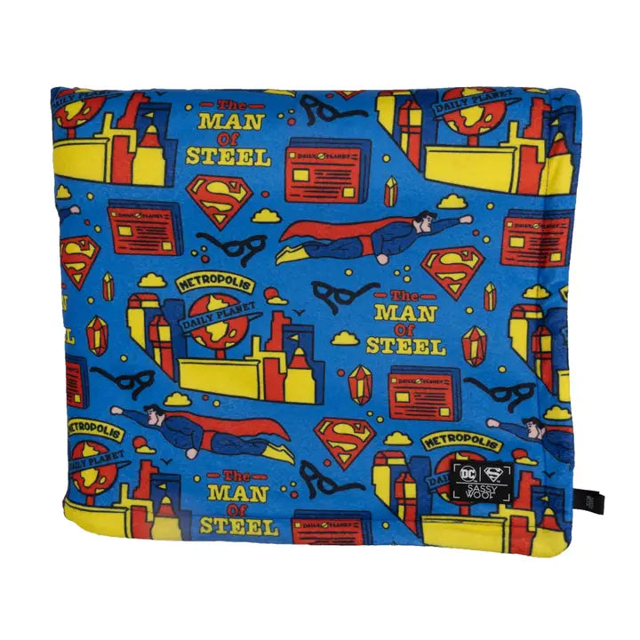Superman Dog Blanket - Soft & Cozy Pet Blanket for Small, Medium & Large Dogs - Perfect for Beds, Couches & Travel - Washable & Durable Pet Accessories
