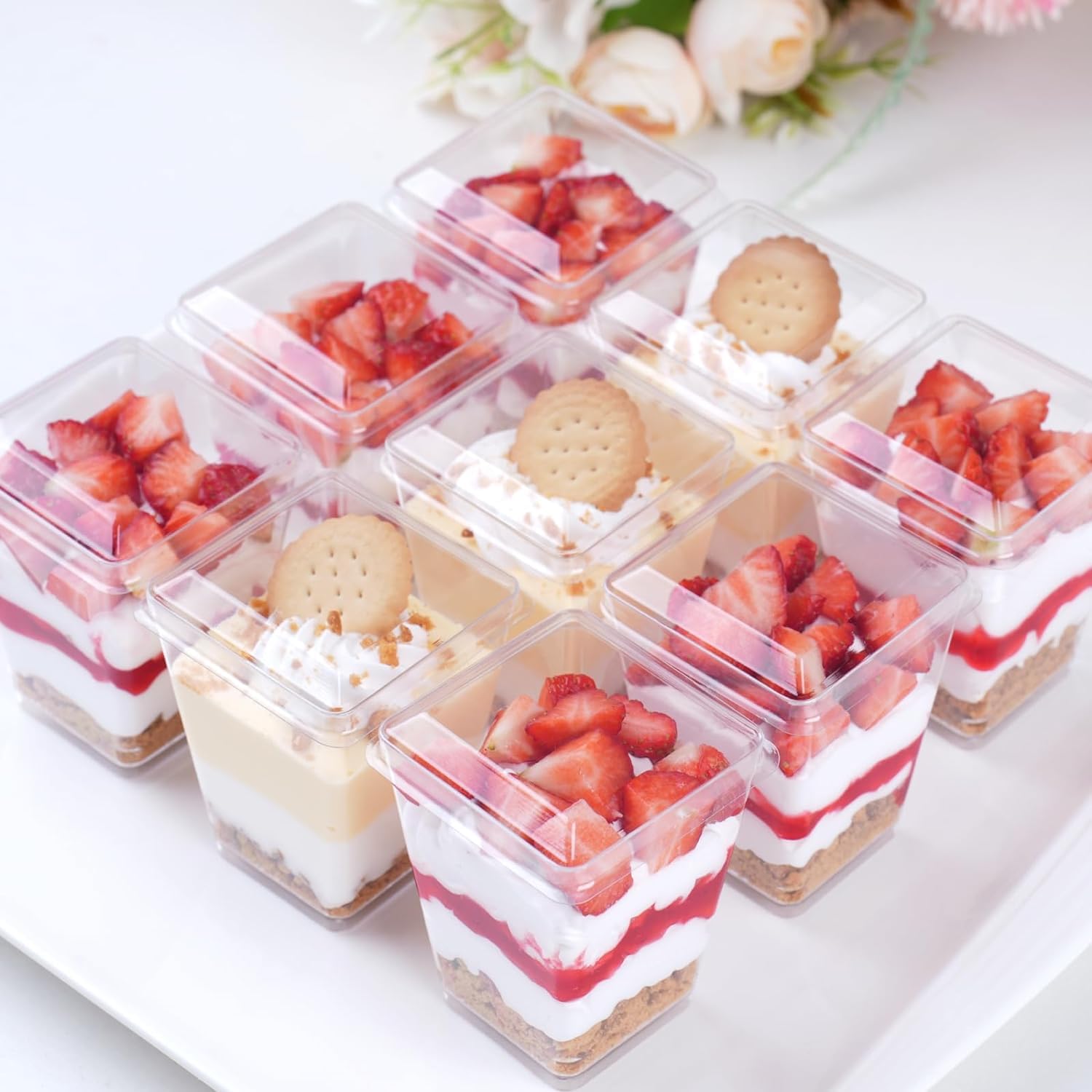 25 Pack 5 oz Clear Plastic Dessert Cups with Lids & Spoons - Reusable Mini Parfait Containers for Banana Pudding, Yogurt, Jello, Fruit Trifle - Perfect for Parties, Catering & Individual Dessert Serving