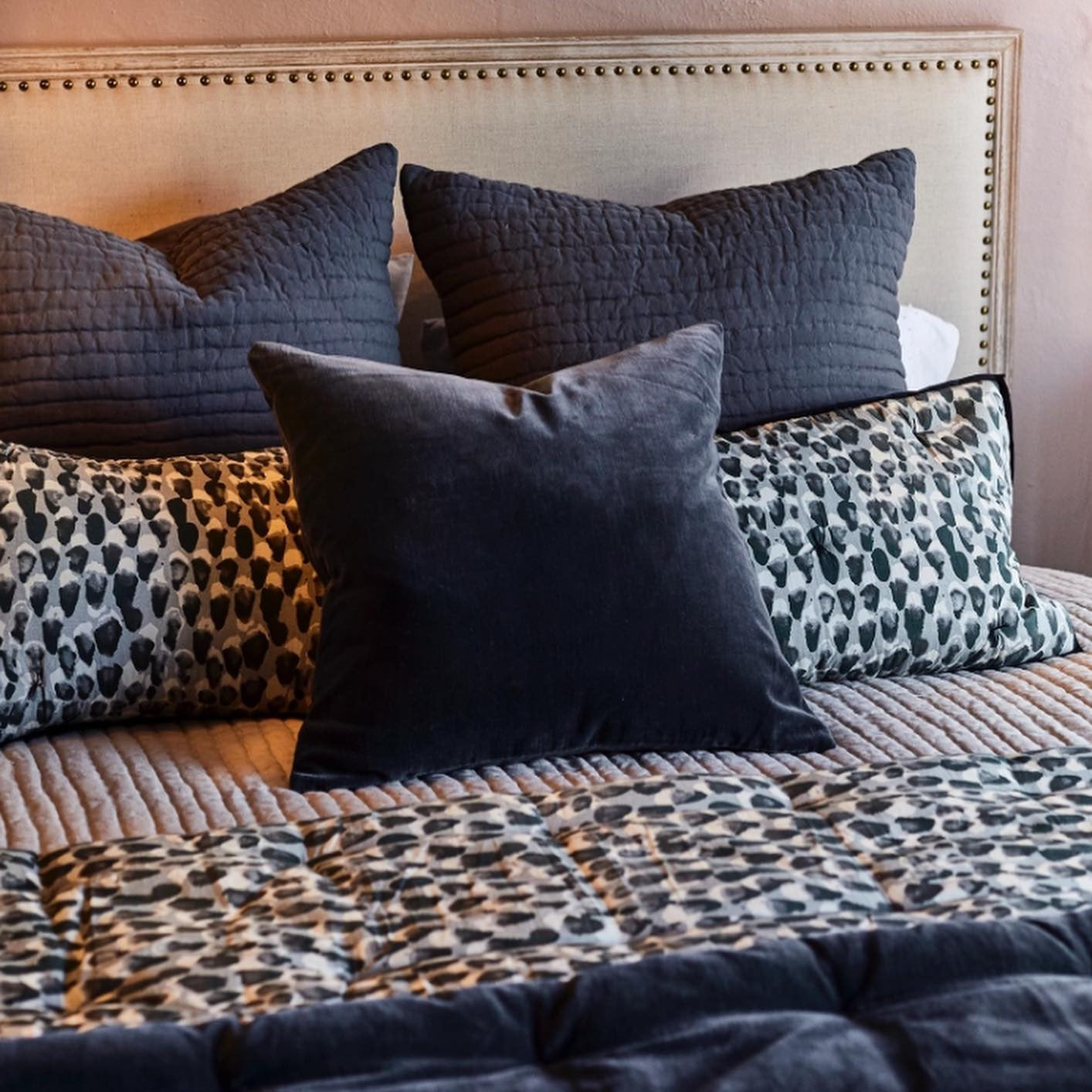 Bambury Oak & Linen Upholstered Headboard Queen Size - Elegant Bedroom Furniture for Master Bed, Guest Room & Home Decor