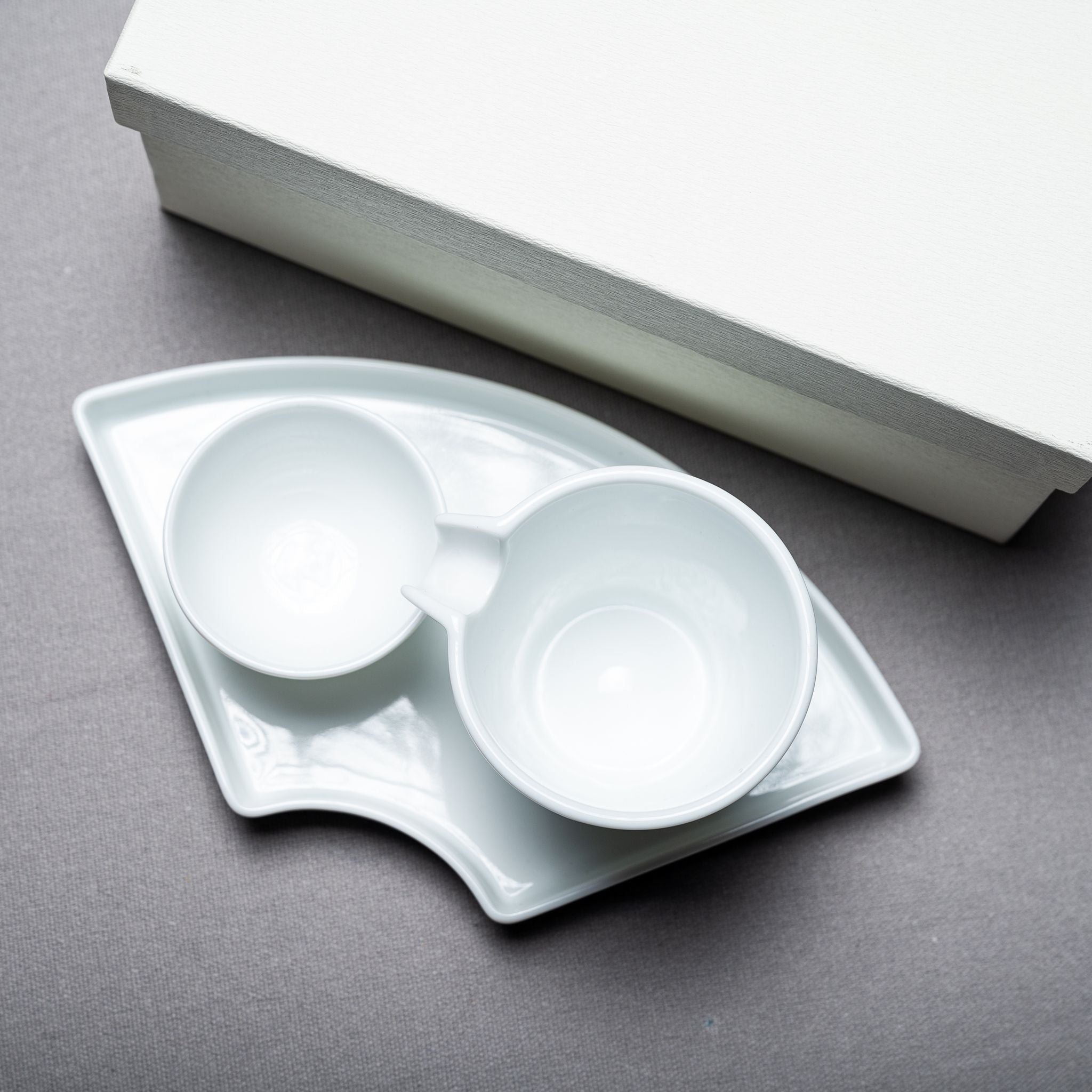 Premium Pure White Sake Set - Kaneko Kohyo Japanese Ceramic Drinking Vessels for Sake, Wine & Tea | Perfect for Home Entertaining, Traditional Tea Ceremonies & Gift Giving