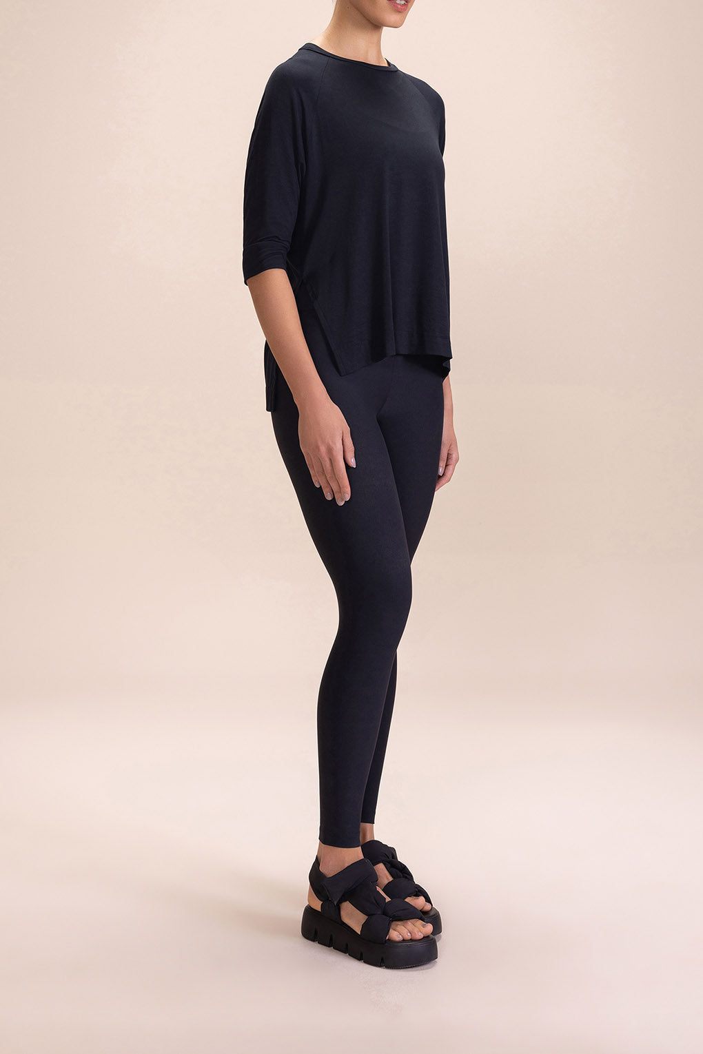 Flow Long Sleeve T-Shirt for Men - Comfortable Casual & Athletic Wear - Perfect for Gym, Running, Yoga and Everyday Outfits
