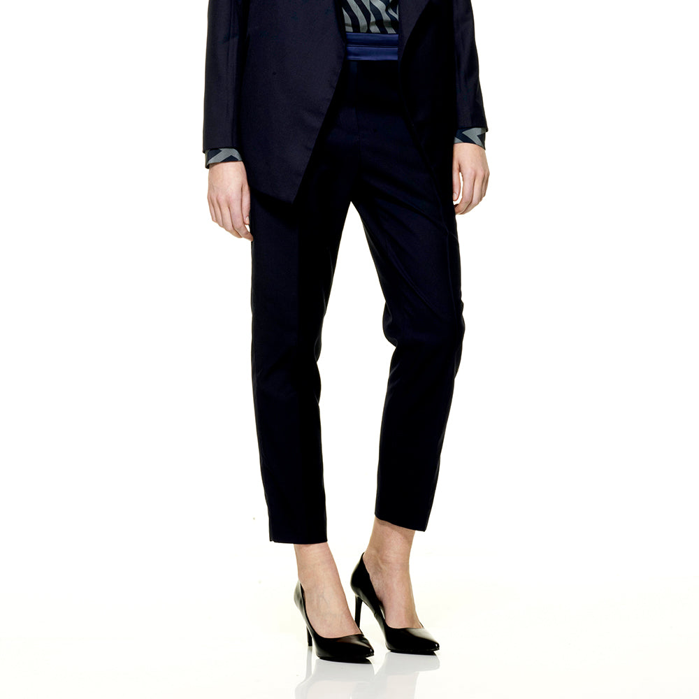 Ella Baché Student Uniform - Professional Beauty School Apparel for Cosmetology & Esthetics Training - Perfect for Salon, Spa & Makeup Academy Classes