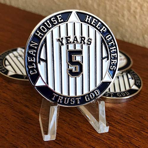 5 Year AA Medallion Pinstripe Sobriety Chip with Coin Holder - Alcoholics Anonymous Recovery Token for Milestone Celebrations & 12-Step Meetings