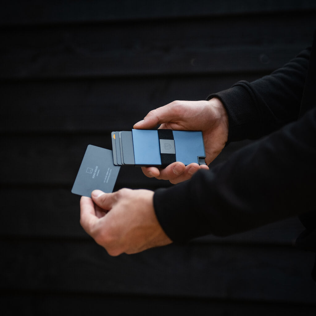 Ekster RFID Blocking Slim Wallet - Premium Leather Card Holder for Men & Women - Perfect for Travel, Business & Everyday Use