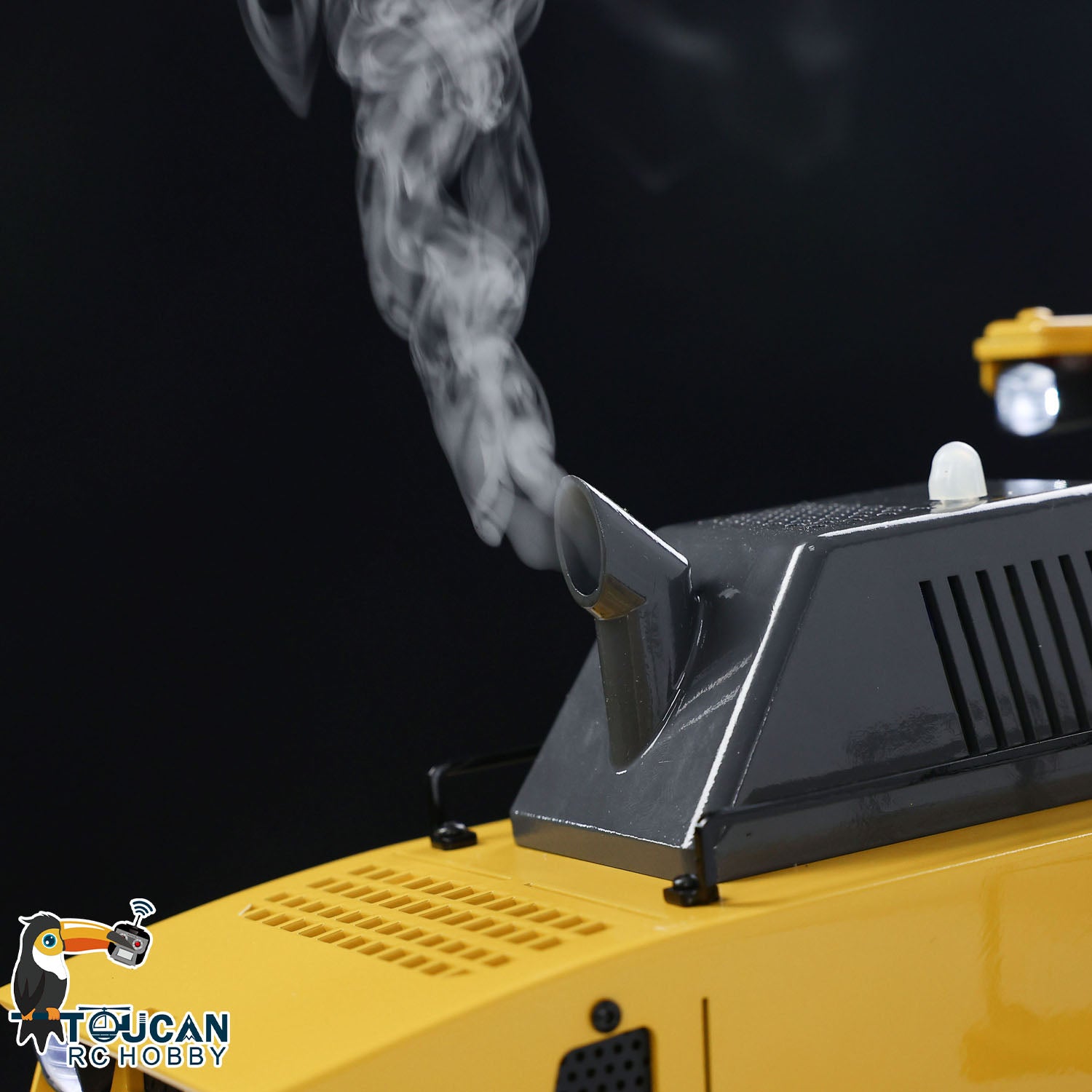 1/14 Scale Metal 470 Hydraulic RC Heavy Duty Loader - Remote Control Construction Vehicle with Smoke, Sound & Light - Fully Assembled Wheel Loader Model for Construction Enthusiasts & Collectors - Perfect for RC Hobbyists, Construction Simulation & Display Collections