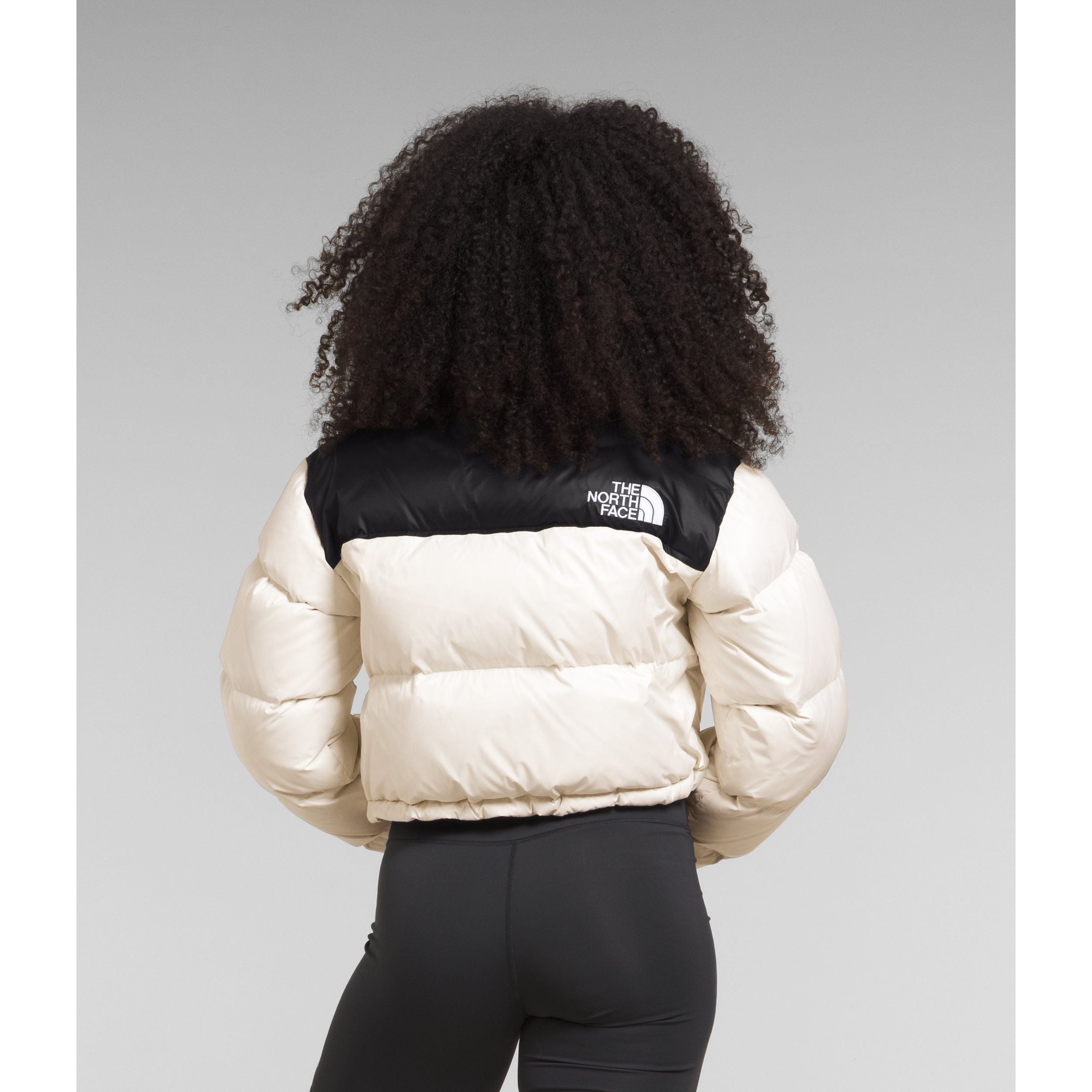 The North Face Women's Nuptse Short Jacket - Lightweight Down Puffer Coat for Cold Weather, Water-Resistant & Warm - Perfect for Winter Hiking, Travel & Outdoor Activities
