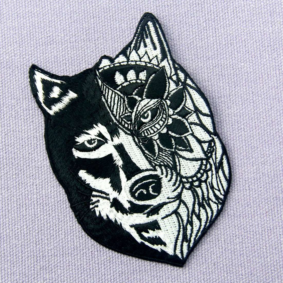 ZEGINs Sunflower Tribal Wolf Applique Embroidered Iron On Patch - DIY Clothing Accessories for Jackets, Bags, Hats & Costume Design