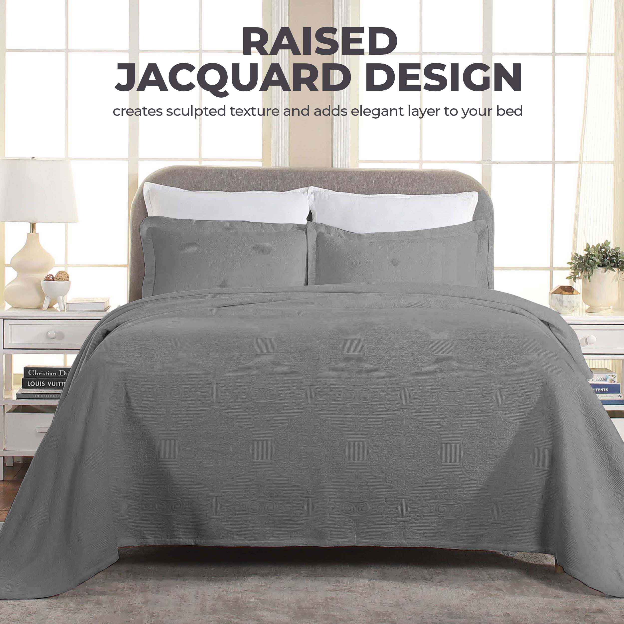 Florin Cotton Matelassé Jacquard Bedspread Set with Scrolling Medallion Design - Luxury Queen/King Size Bedding for Master Bedroom, Guest Room & Hotel Decor