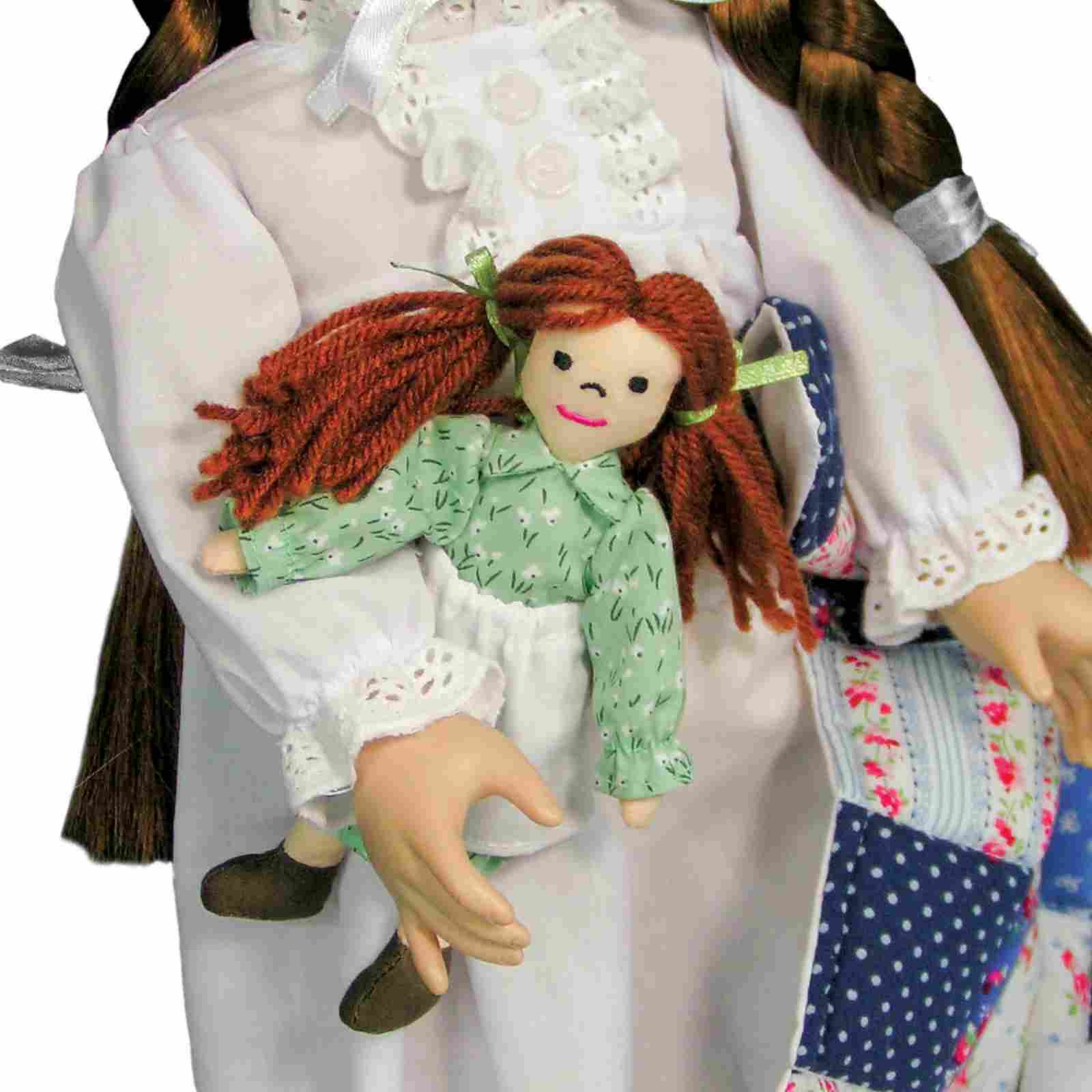 THE QUEEN'S TREASURES 18 Inch Laura Ingalls Doll - Officially Licensed Little House on The Prairie Collectible Doll with Quilt, Pillow, Rag Doll, Nightgown & Pantaloons - Perfect for Display, Gift Giving & Prairie-Themed Playtime