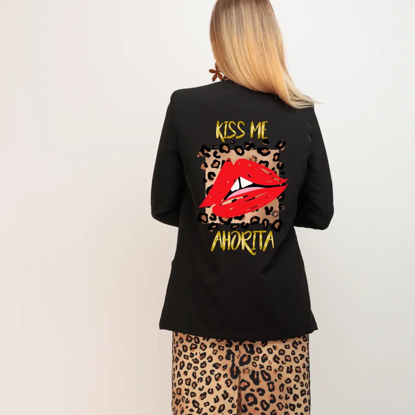 Elegant Leopard Print Blazer for Women - Chic Smoking Jacket for Parties, Weddings & Evening Events