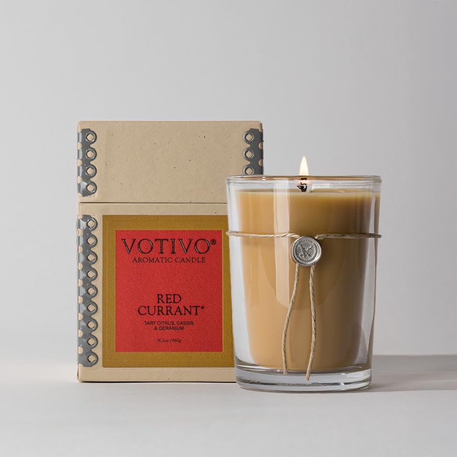 Votivo Red Currant 6.8 oz Aromatic Soy Wax Candle in Luxury Glass Jar - Long Lasting, Highly Scented Home Fragrance for Living Room, Bedroom & Bathroom | Perfect Candle Gift Set with Elegant Box