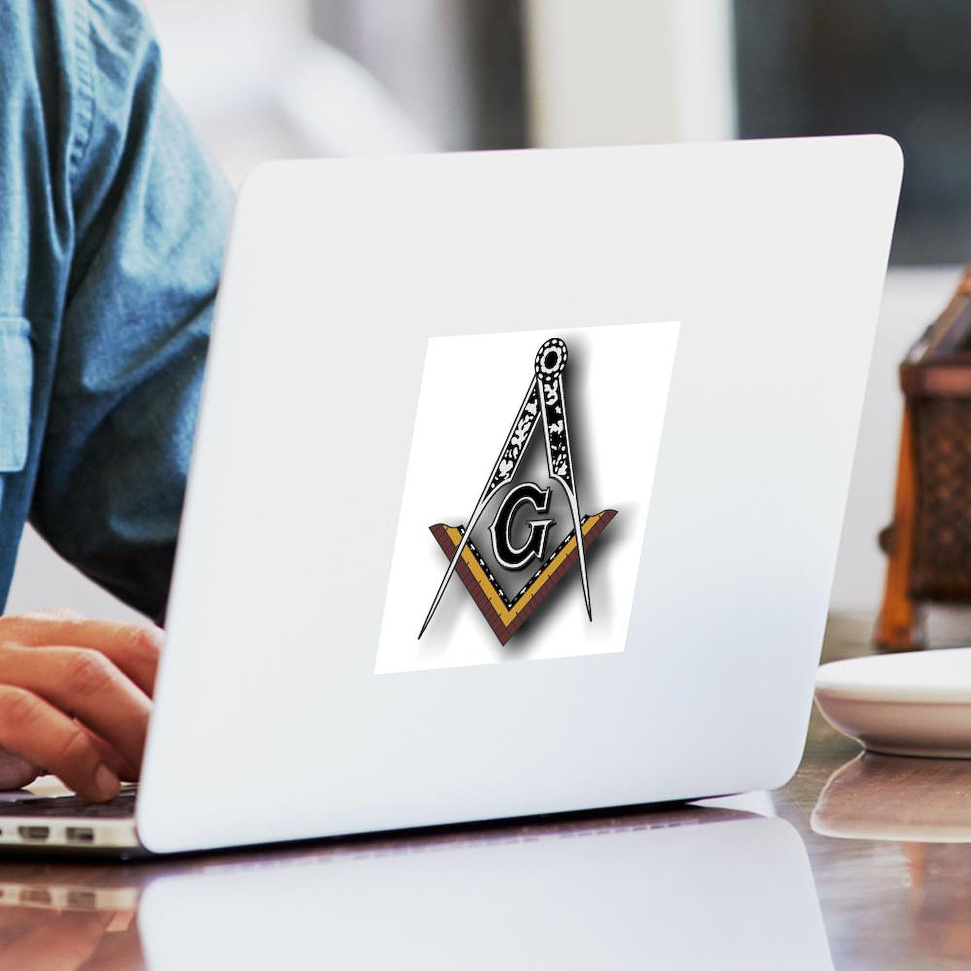 Masonic Square and Compass Car Decal - 3x3 Inch Durable Bumper Sticker for Cars, Trucks & Laptops - Perfect for Freemason Brotherhood Gifts & Vehicle Accessories