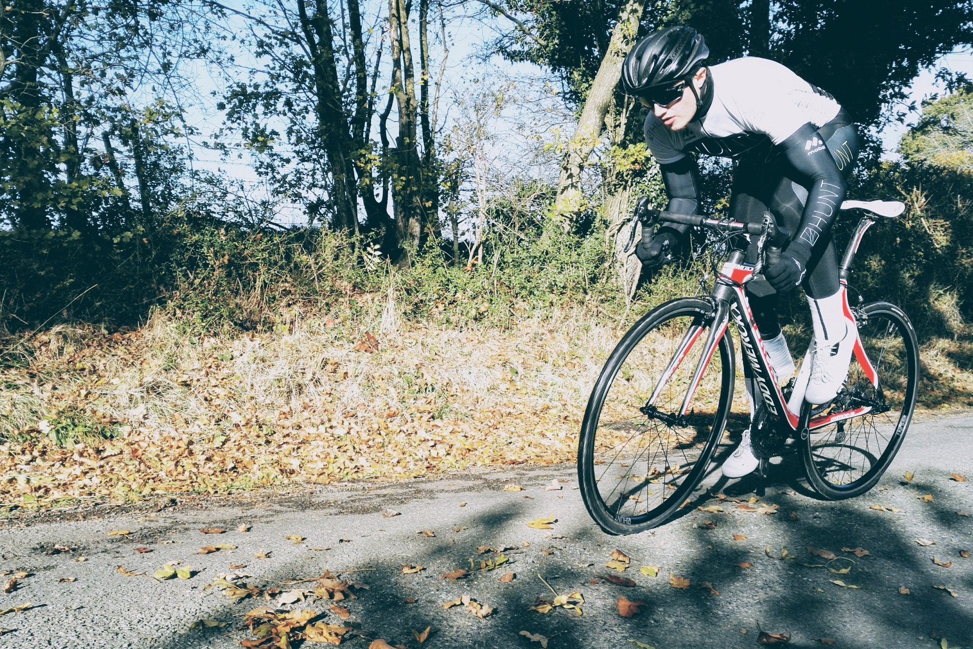 HUNT 4 Season Aero Wheelset - Lightweight Carbon Road Bike Wheels for All-Weather Cycling | Perfect for Road Racing, Triathlon & Training