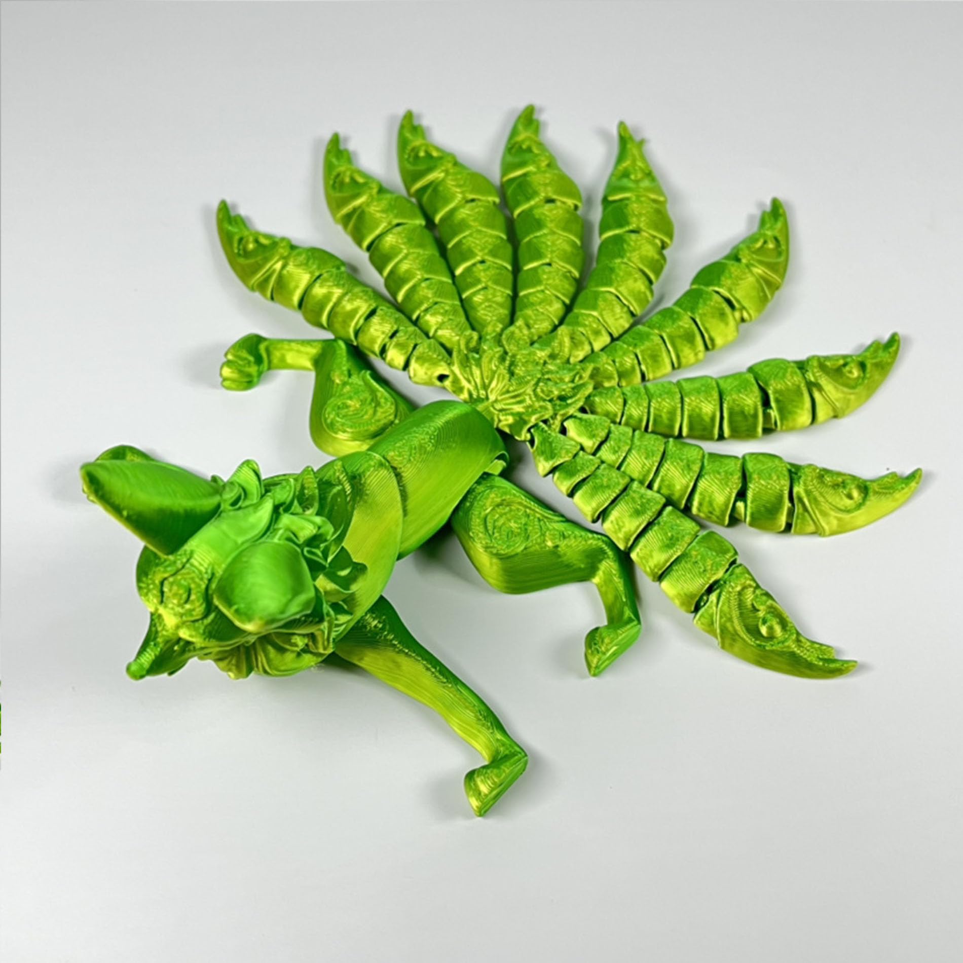 3D Printed Fox & Nine-Tailed Fox Articulated Fidget Toy - Flexible Animal Desk Decor for Home, Office & Car Dashboard (White) | Stress Relief & Focus Aid for Adults & Kids