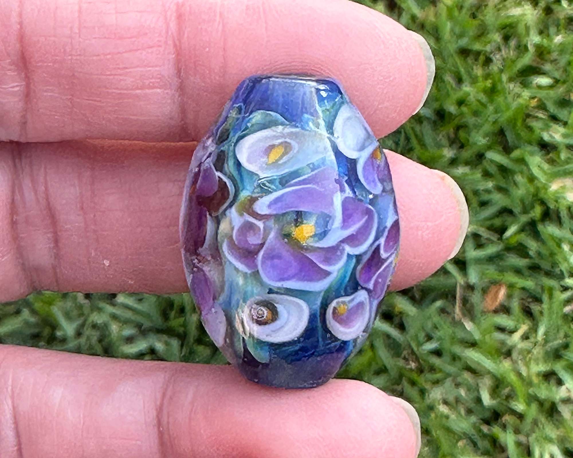 Handmade Purple Floral Lampwork Glass Focal Bead for Jewelry Making - Perfect for Necklaces, Bracelets & DIY Craft Projects