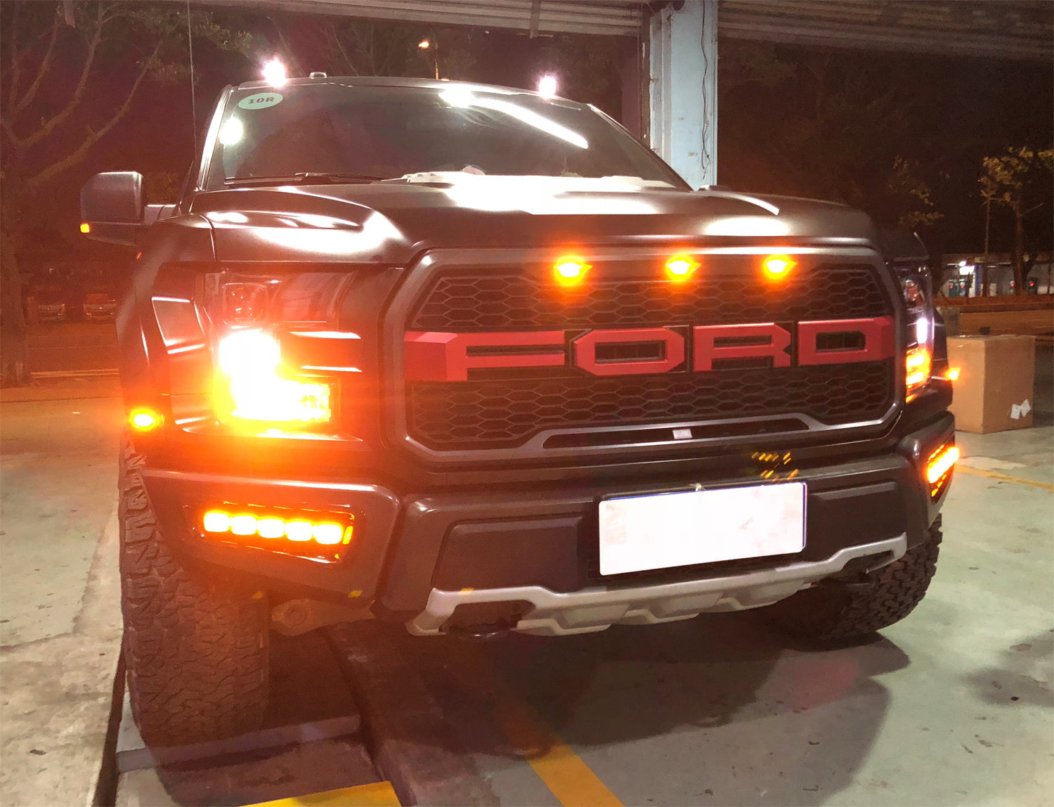 5-Pack White/Amber Switchback LED Daytime Running Lights for 2017-2020 Ford Raptor - DRL Fog Lights for Off-Road & Night Driving