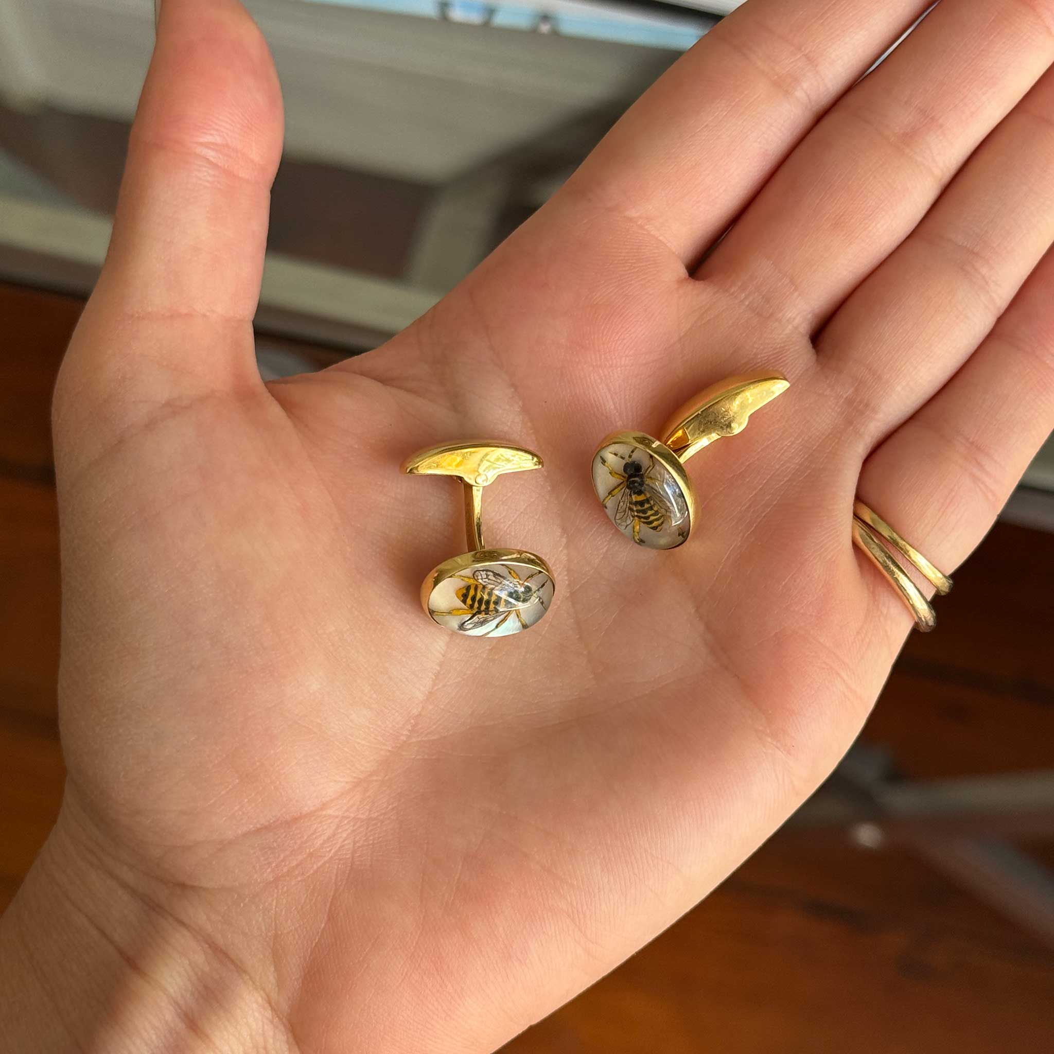 Victorian Essex Crystal Bee 18K Gold Cufflinks for Men - Elegant Luxury Jewelry Gift for Weddings, Prom & Formal Events