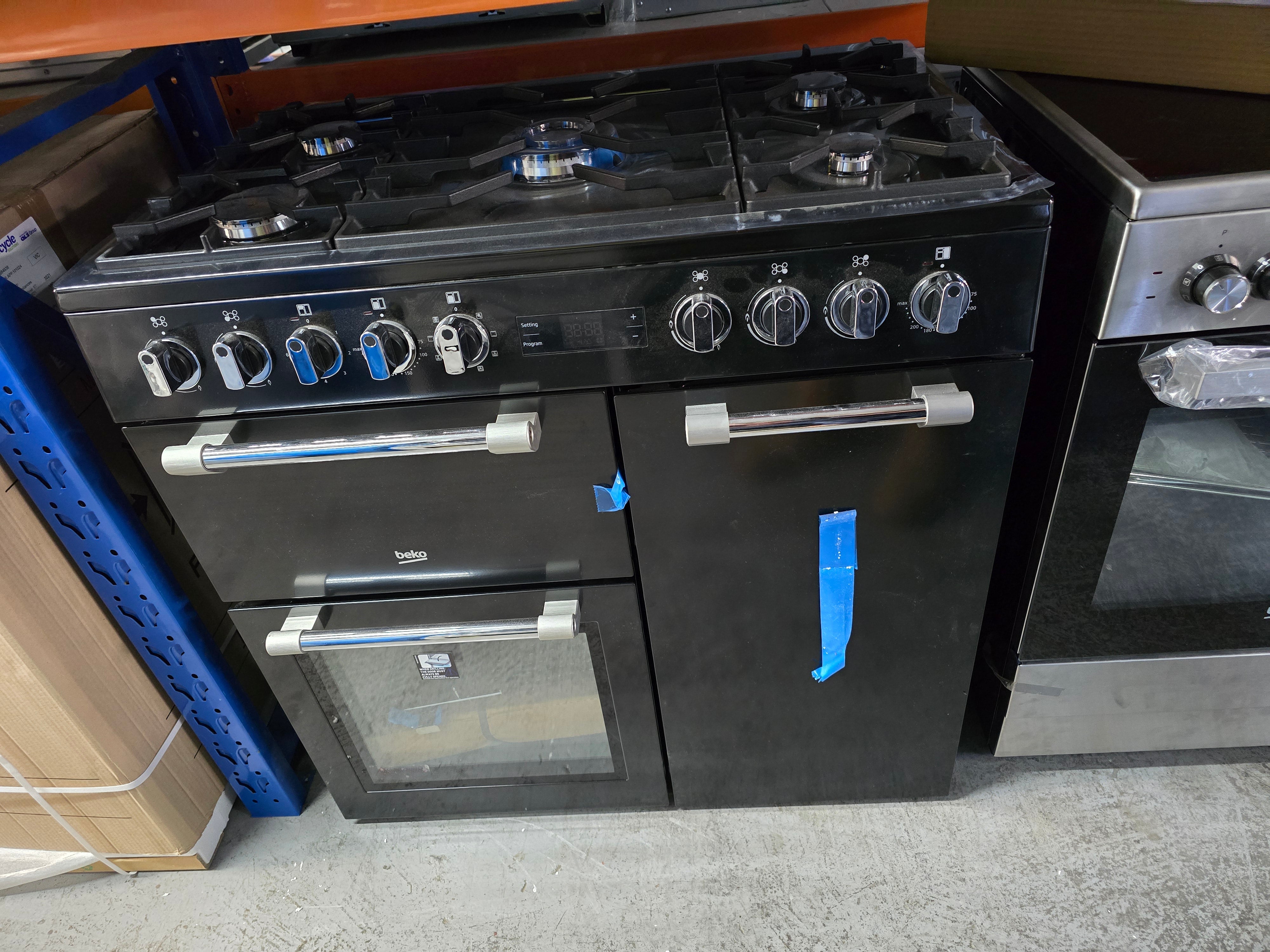 Beko BRC916GMB 90cm Dual Fuel Freestanding Oven & Stove - Black Multifunction Cooker [Factory Second] | Perfect for Modern Kitchens, Baking & Family Cooking